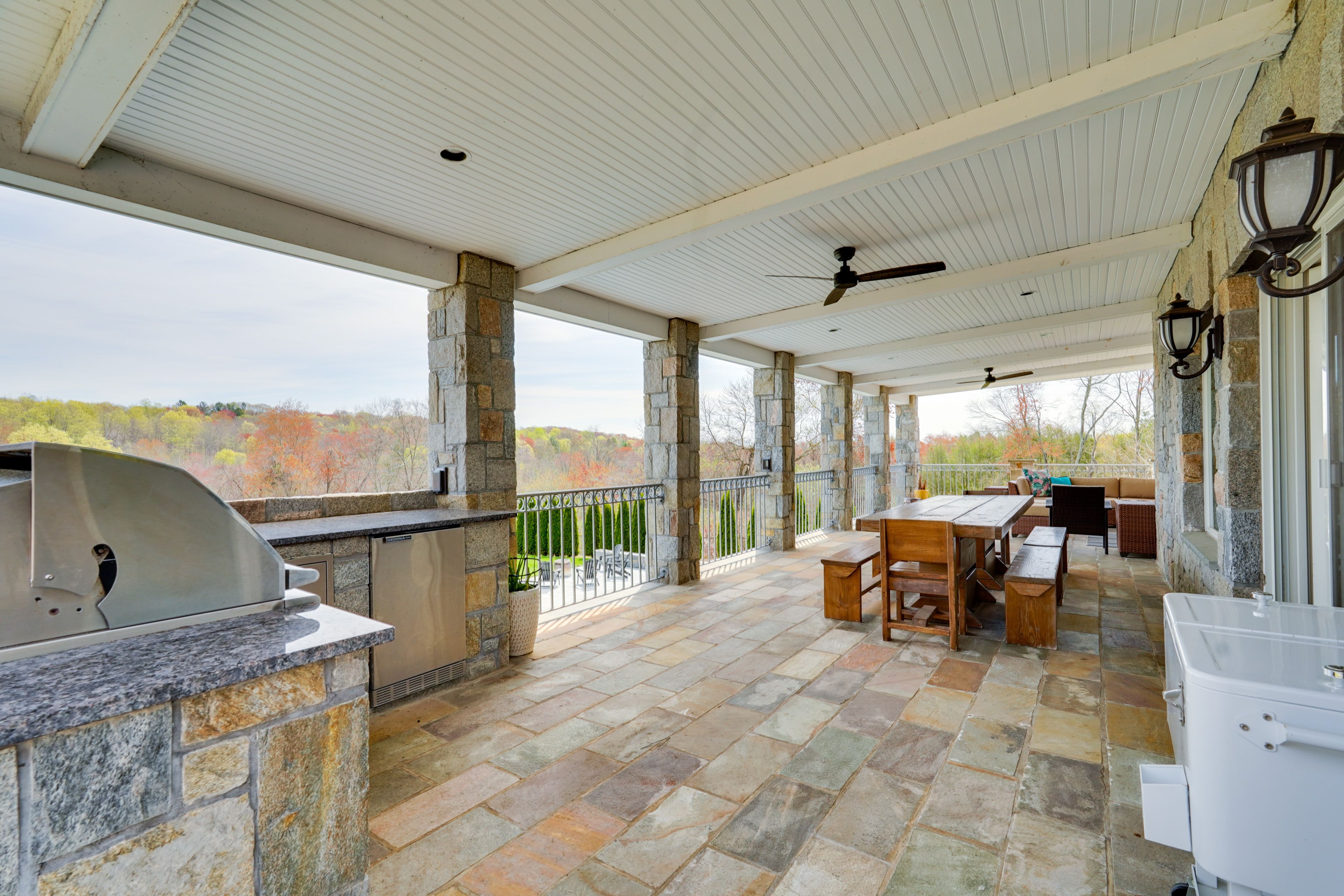 Covered Deck | Gas Grill | Outdoor Dining Area | Lounge Seating