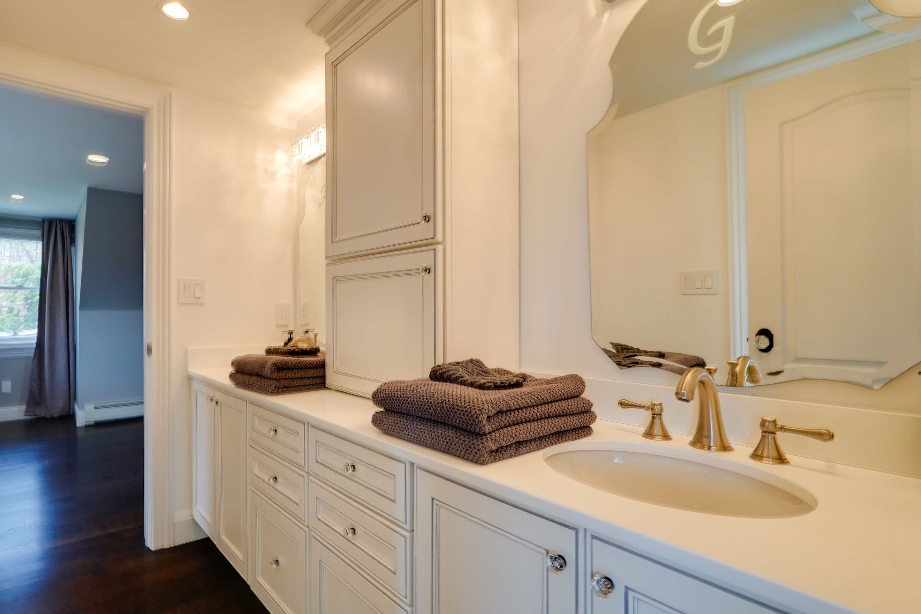 Full Bathroom | Shower | Double Sinks | Upper Level
