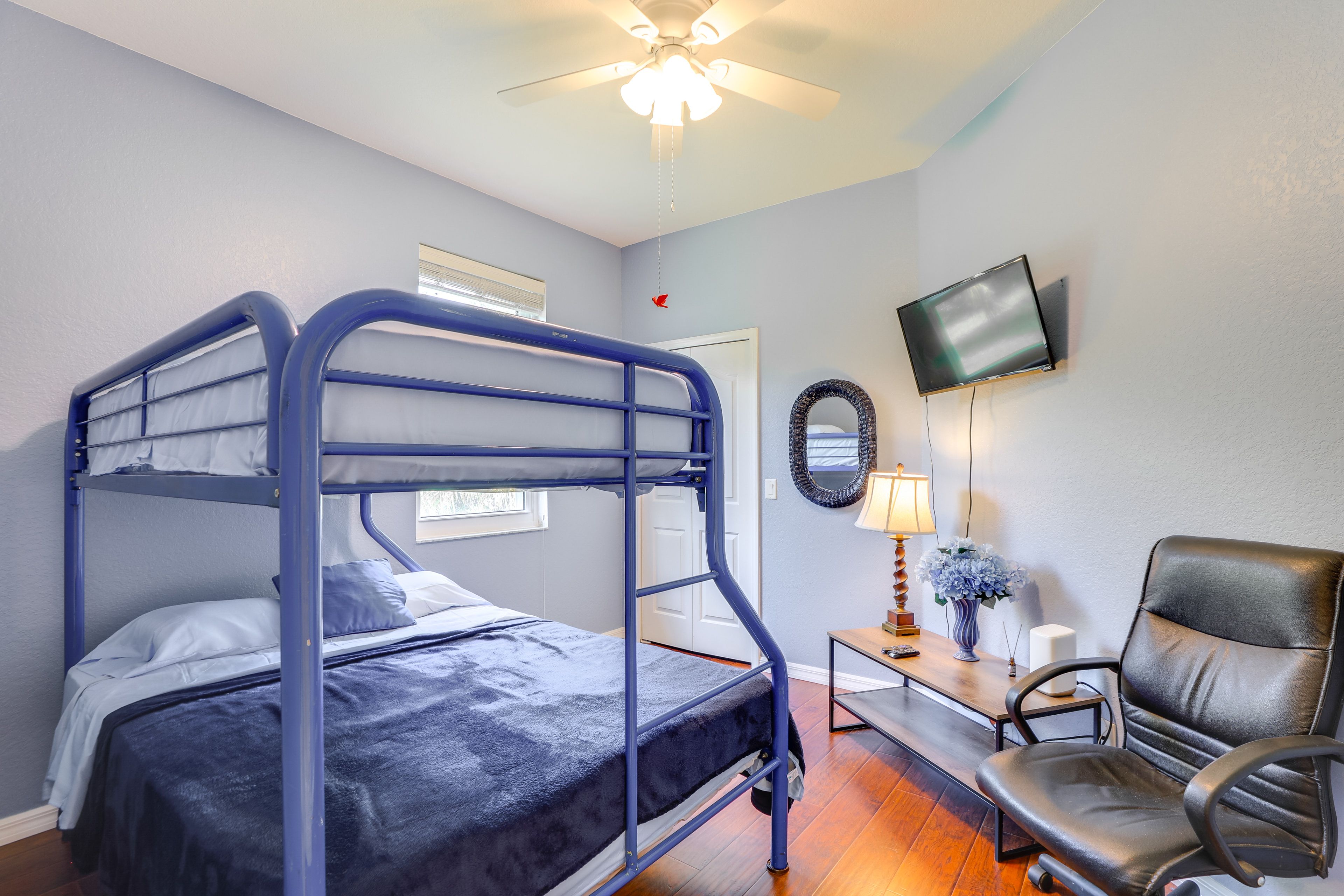 Bedroom 3 | Twin/Full Bunk Bed | Smart TV