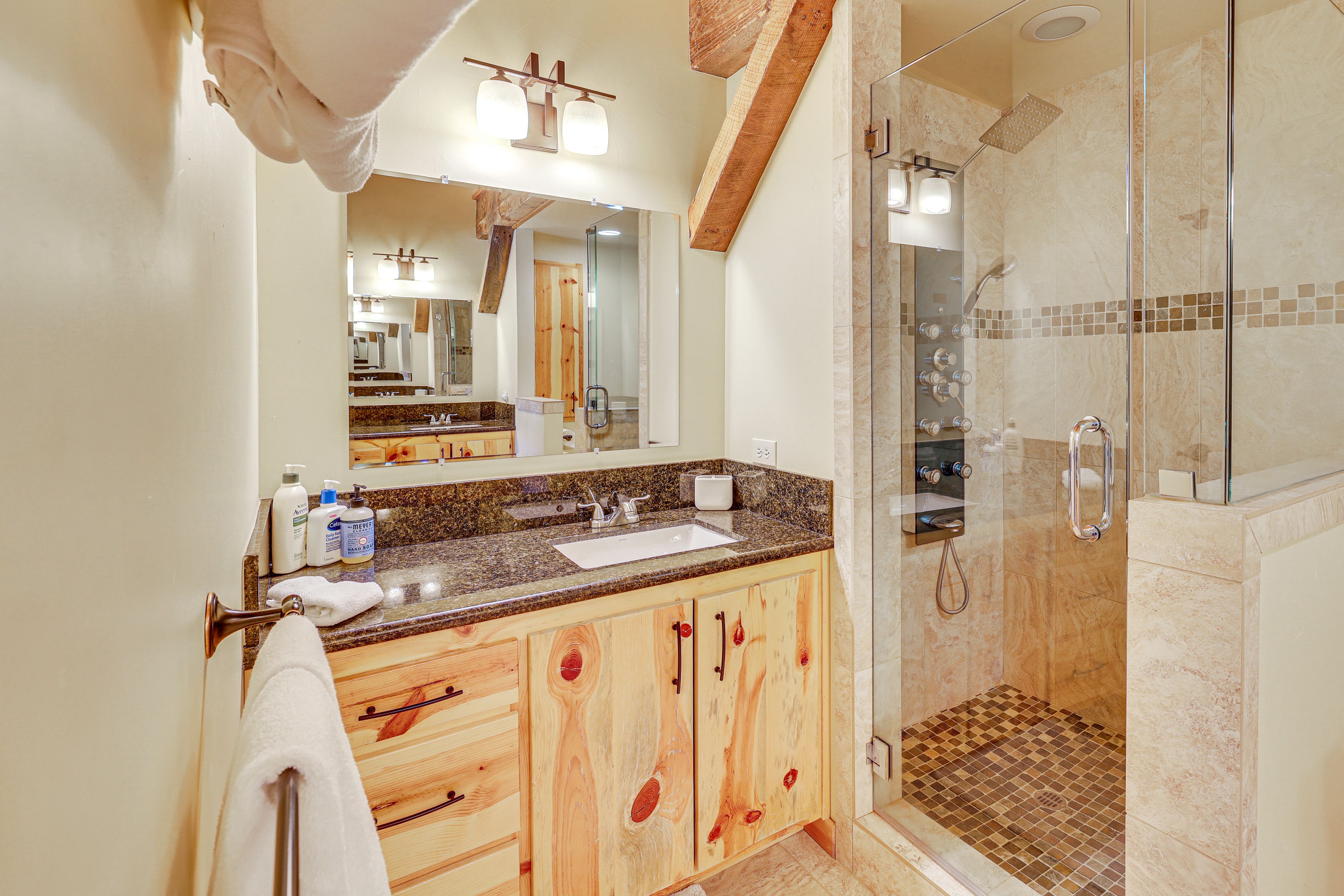 Bathroom | Towels Provided | Upper Floor