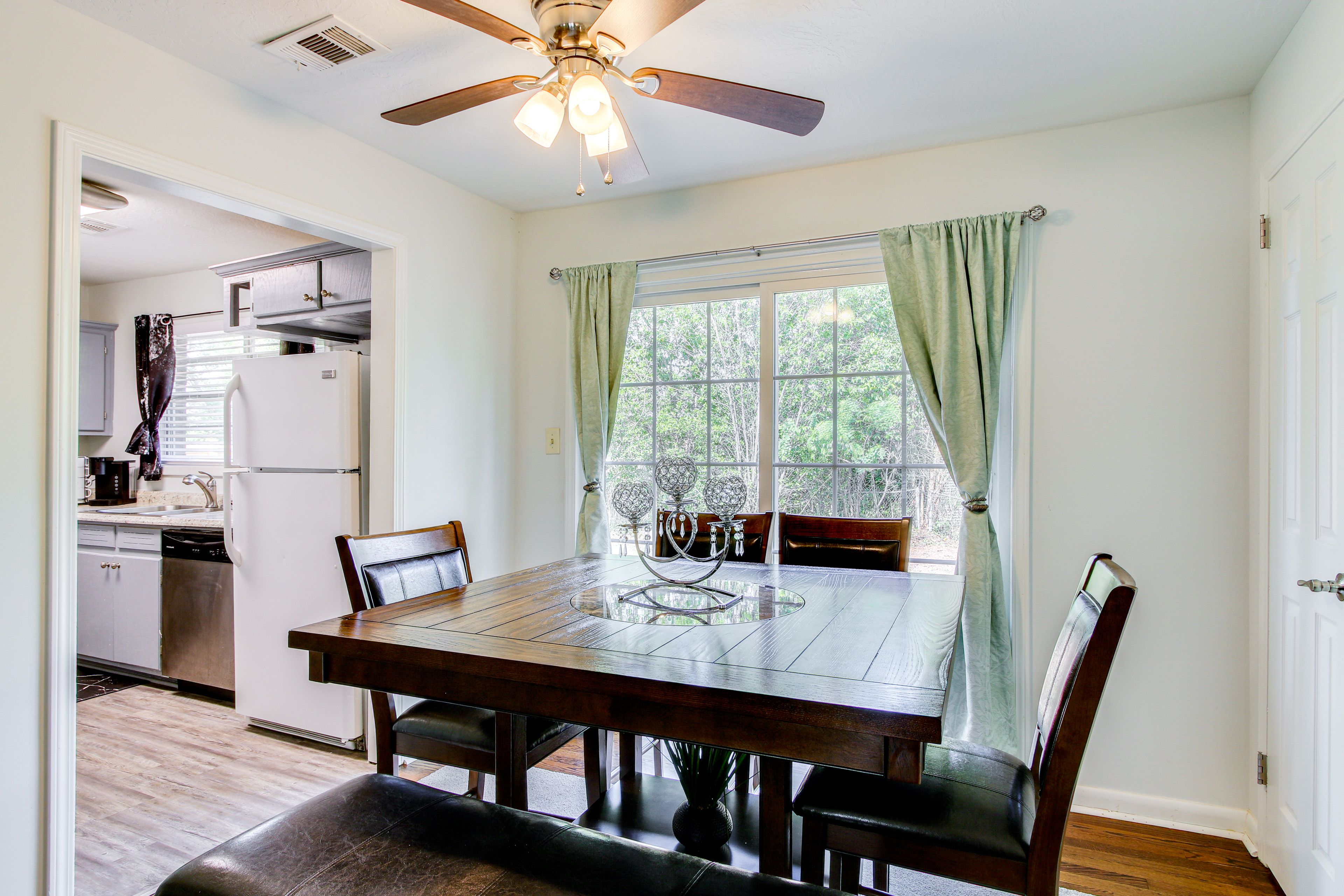 Dining Room | Dishware & Flatware