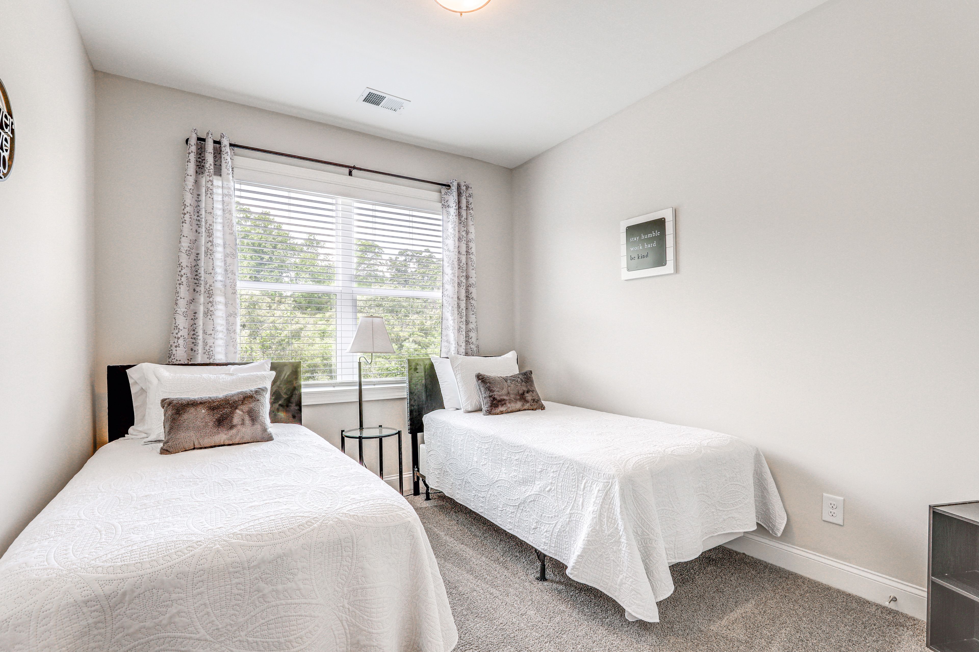Bedroom 3 | 2 Twin Beds | 2nd Floor
