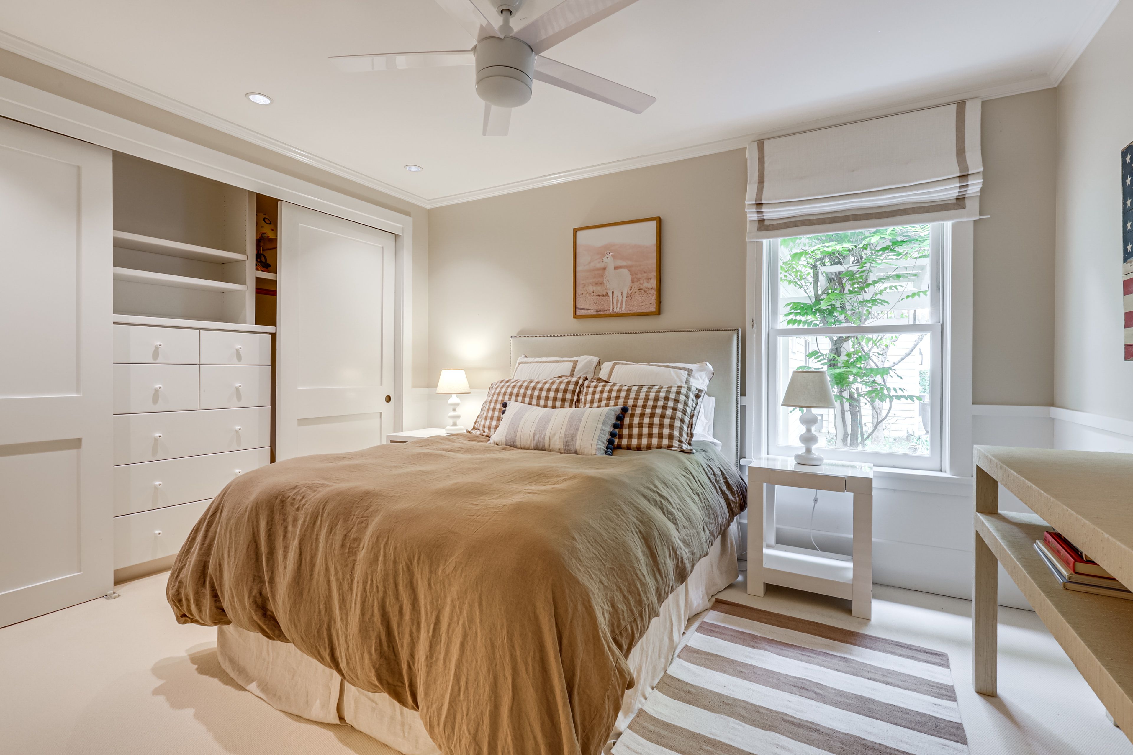 Bedroom 4 | Queen Bed