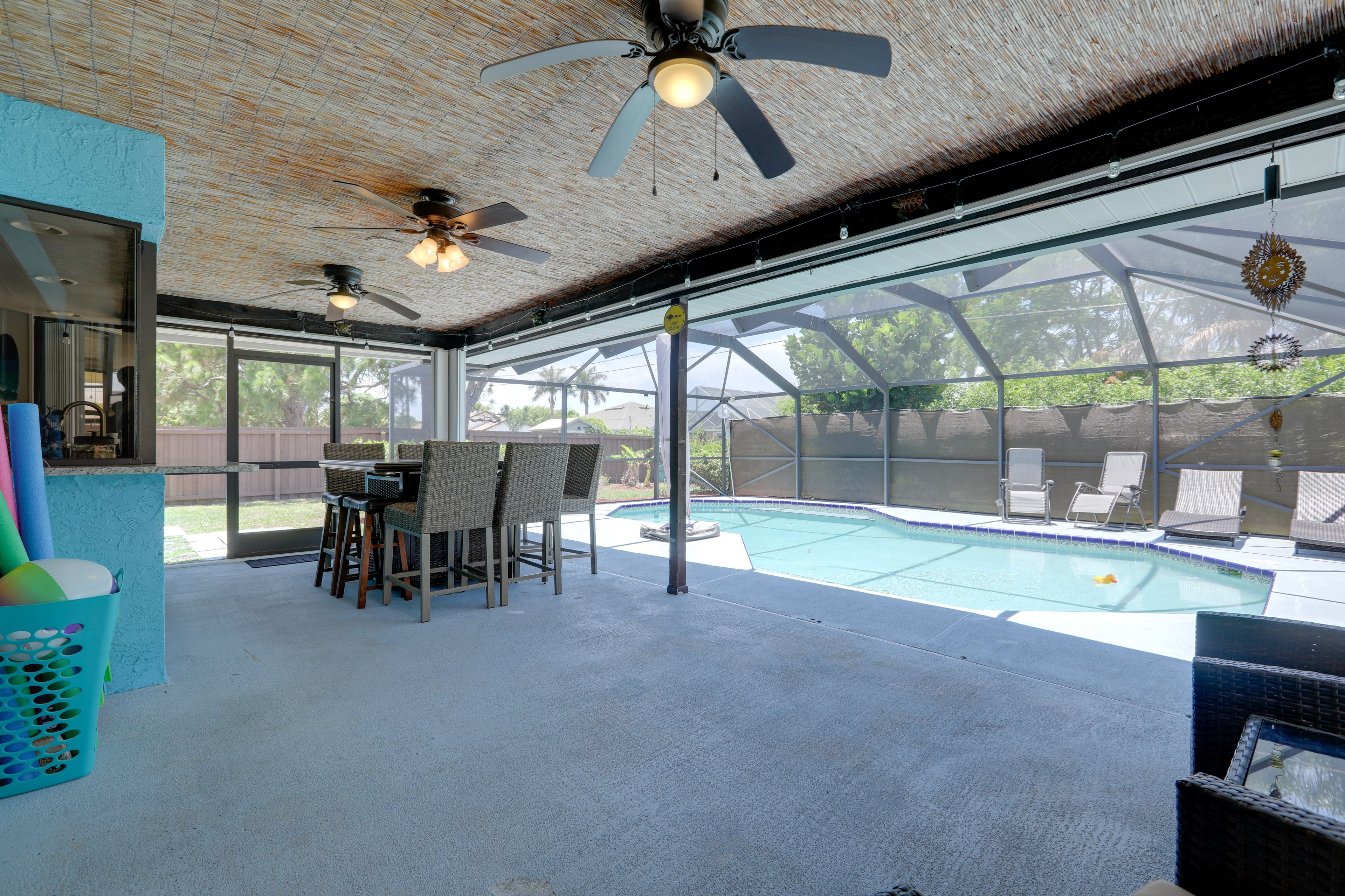 Lanai | Outdoor Dining Area | Lounge Chairs | Gas Grill