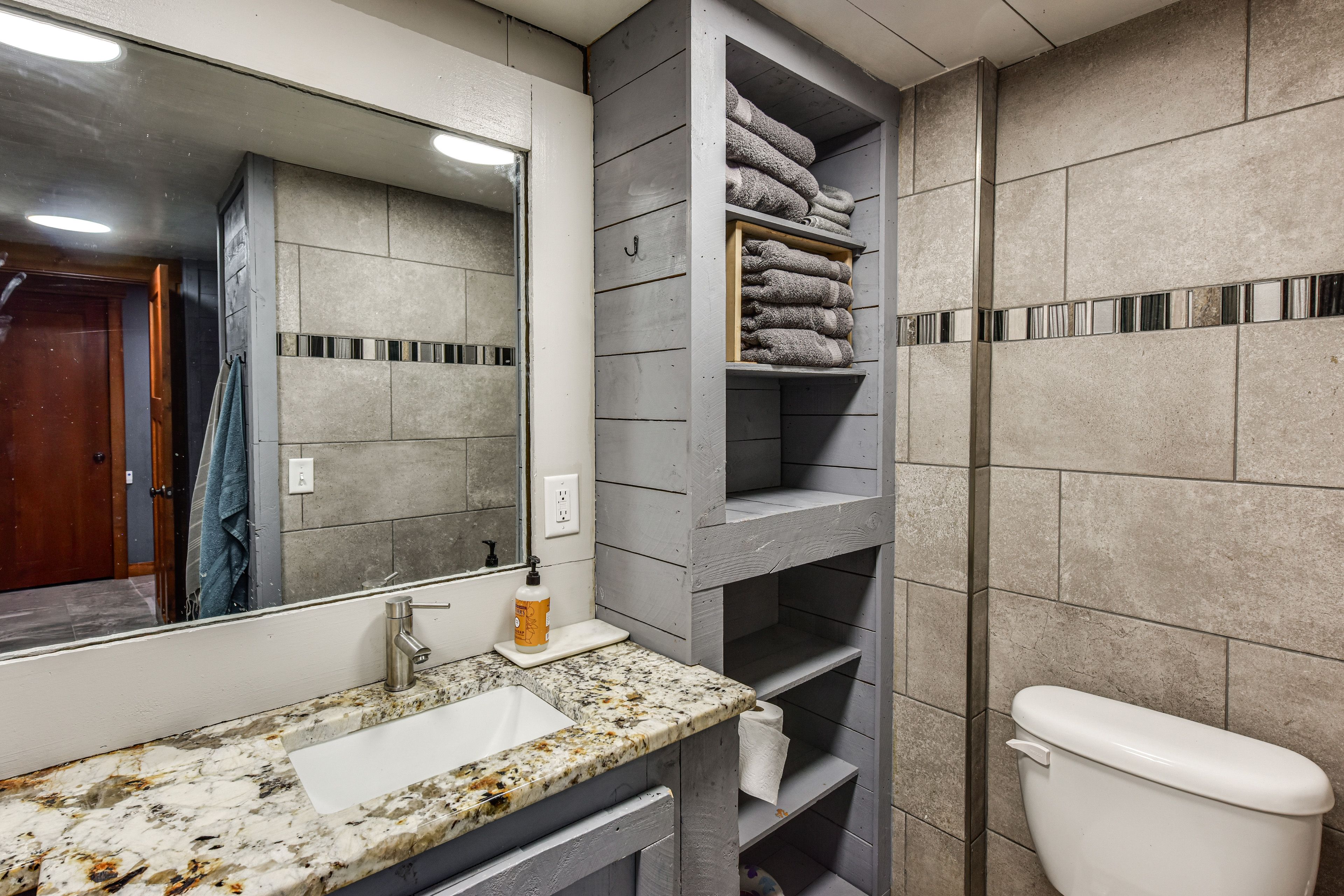 Full Bath | Lower Level