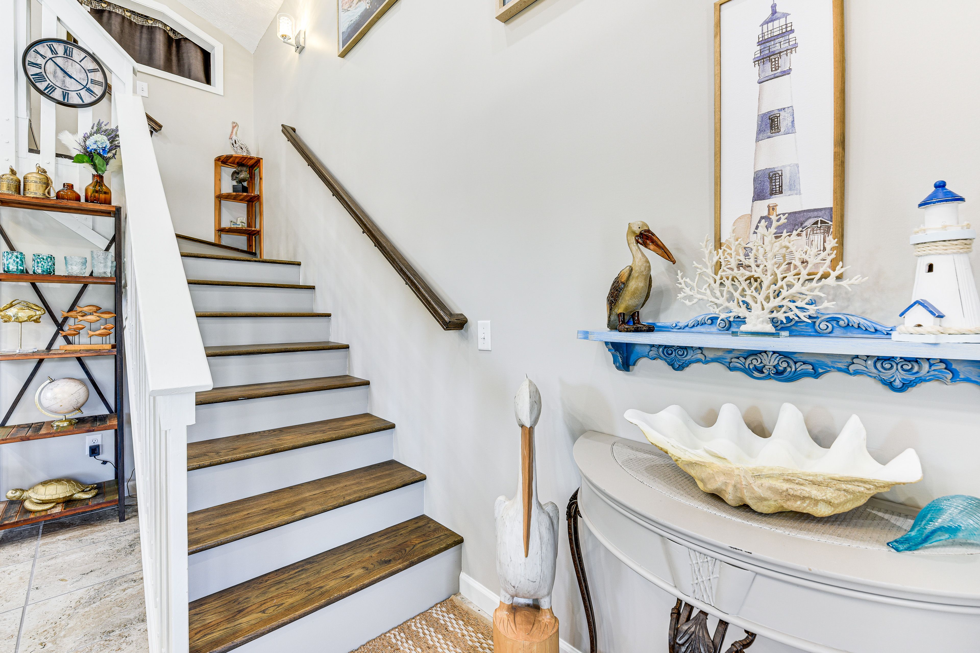 Stairs to 2nd Floor