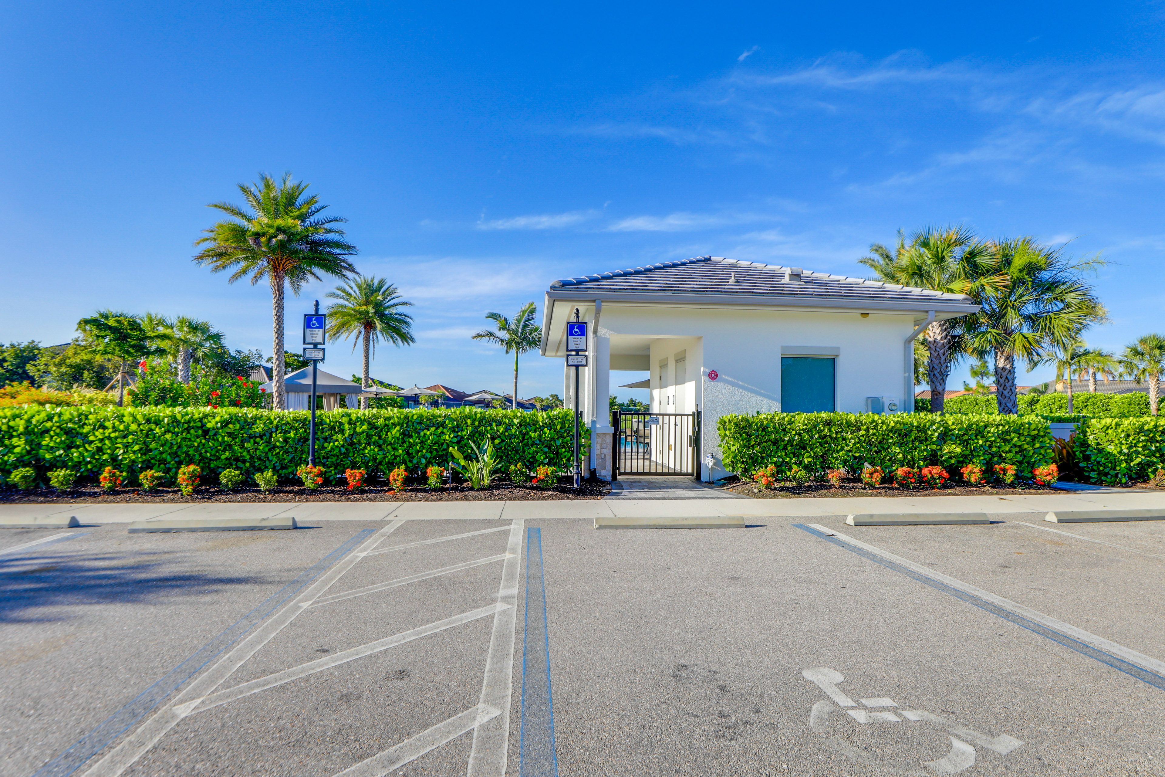 Esplanade at Azario Lakewood Ranch Golf Course | Community Amenities