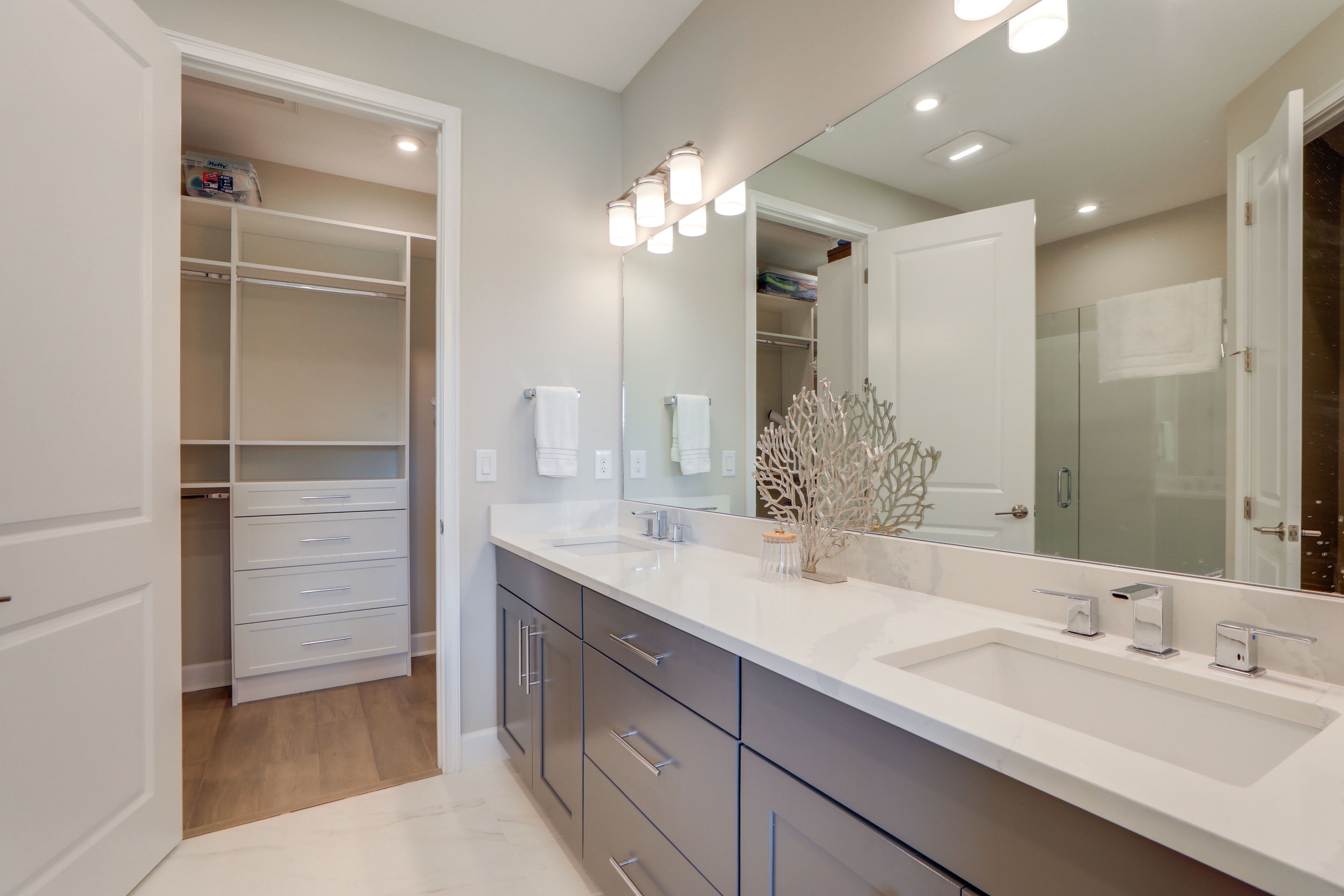 En-Suite Bathroom | Walk-In Closet