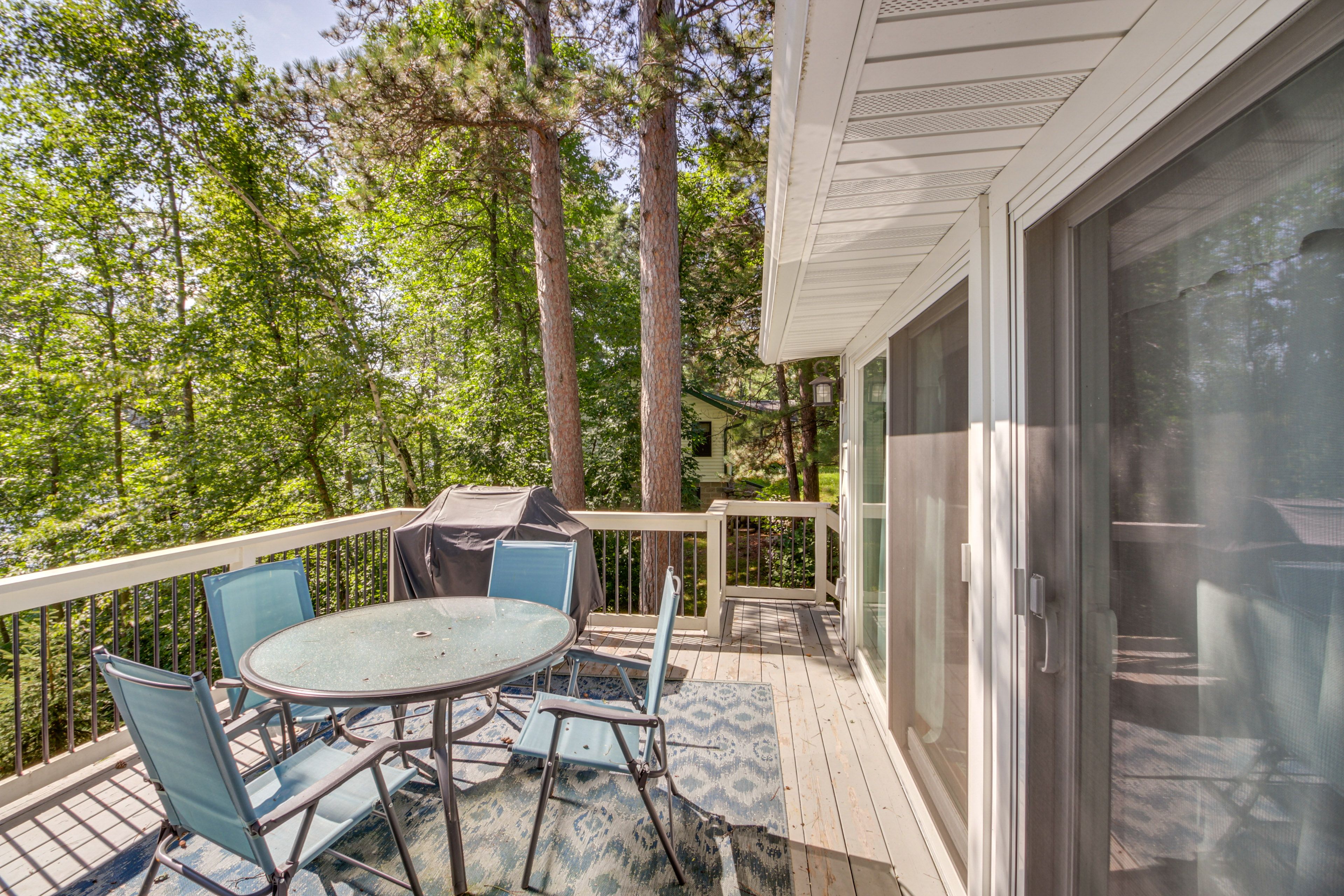 Private Deck