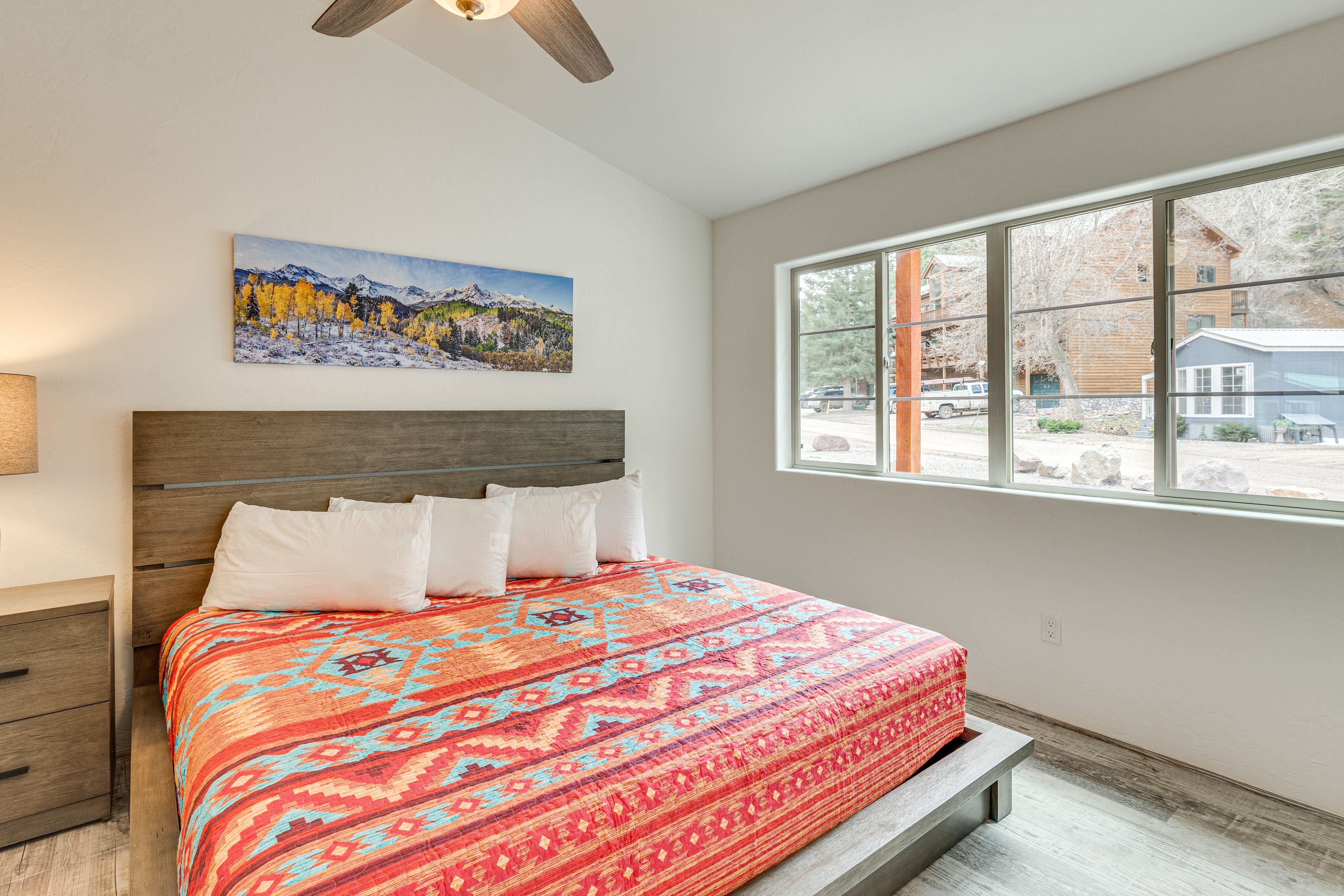 Bedroom 2 | King Bed | Linens Provided
