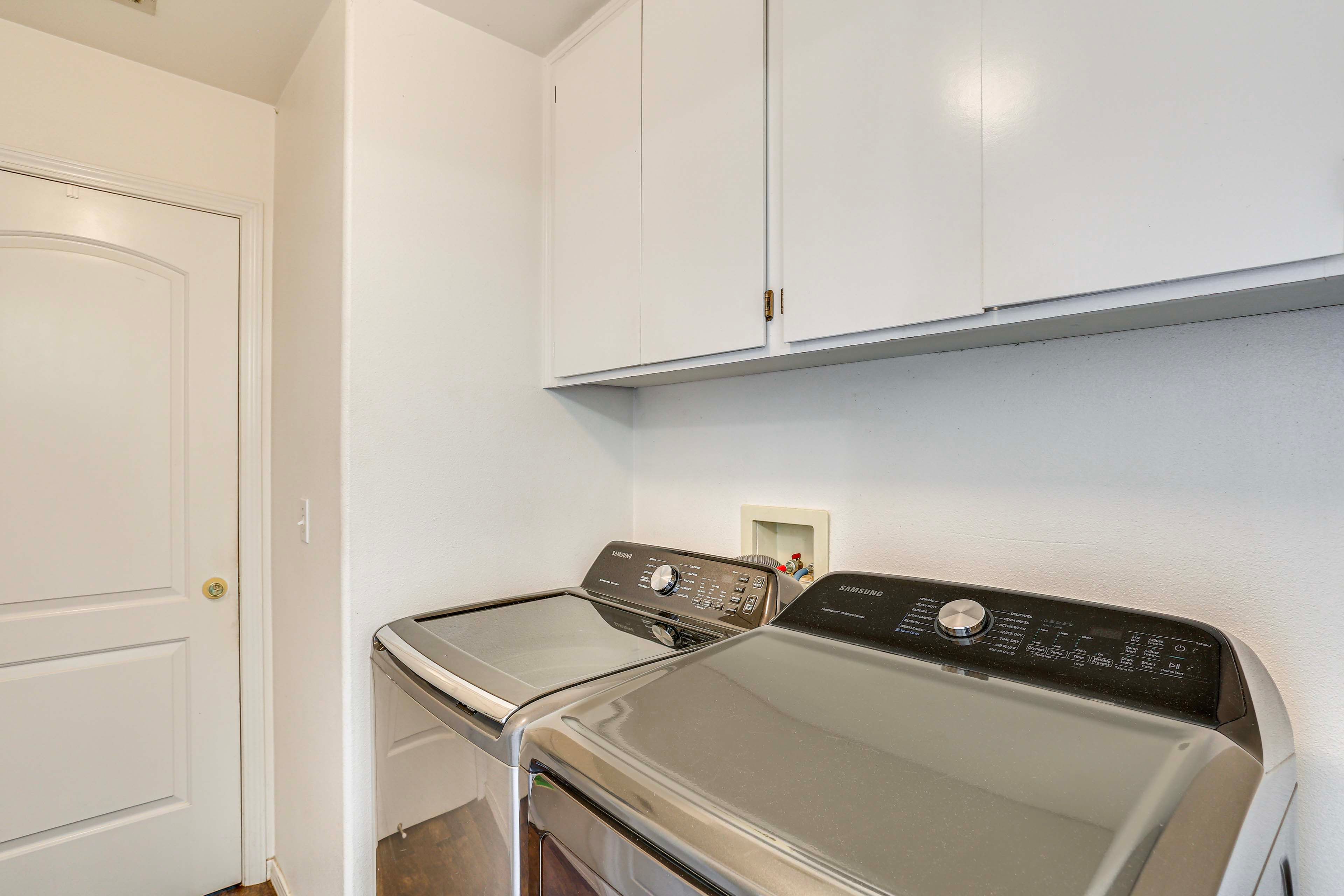 Washer & Dryer