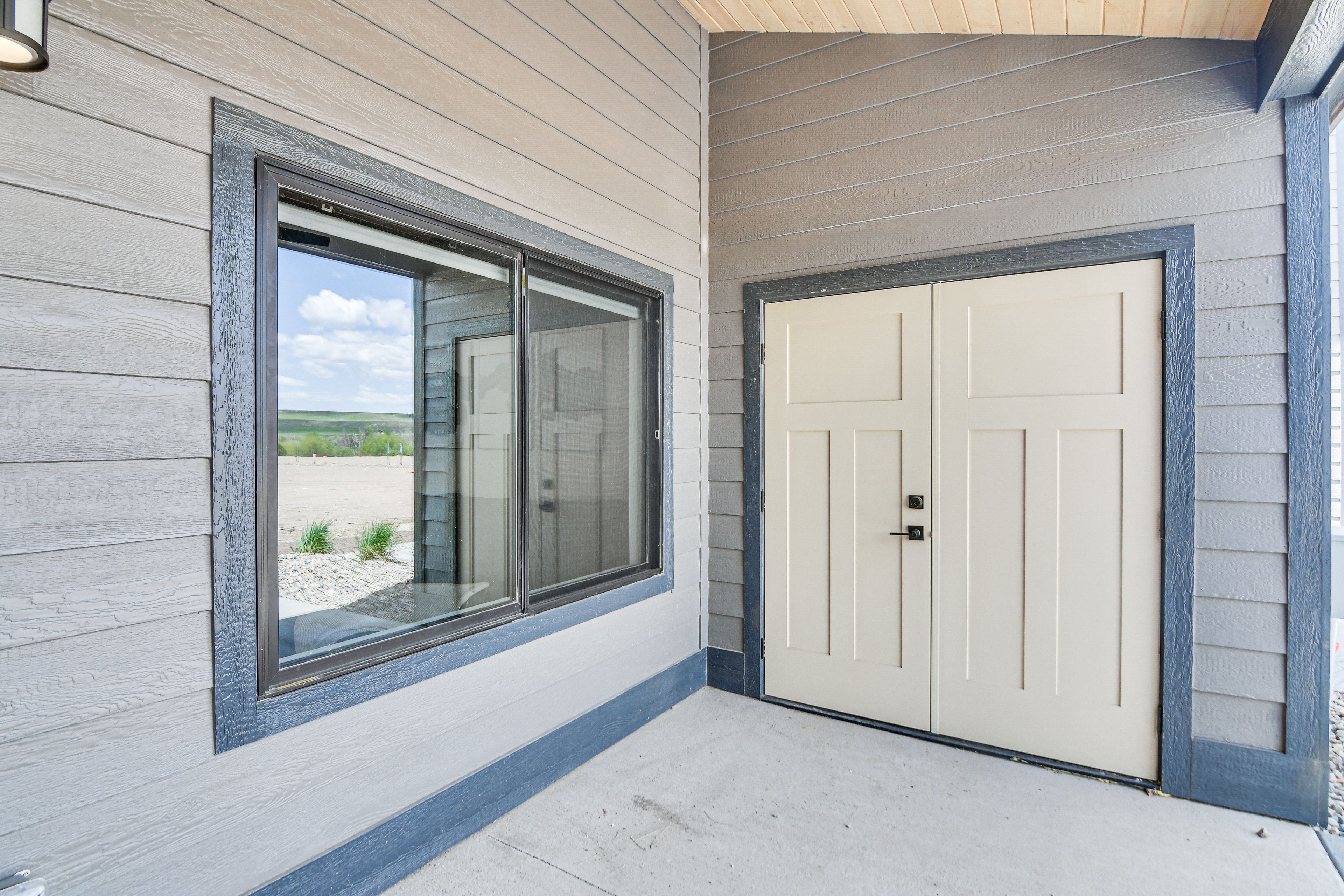Back Exterior | Private Hot Tub | Gas Grill | Shared Backyard