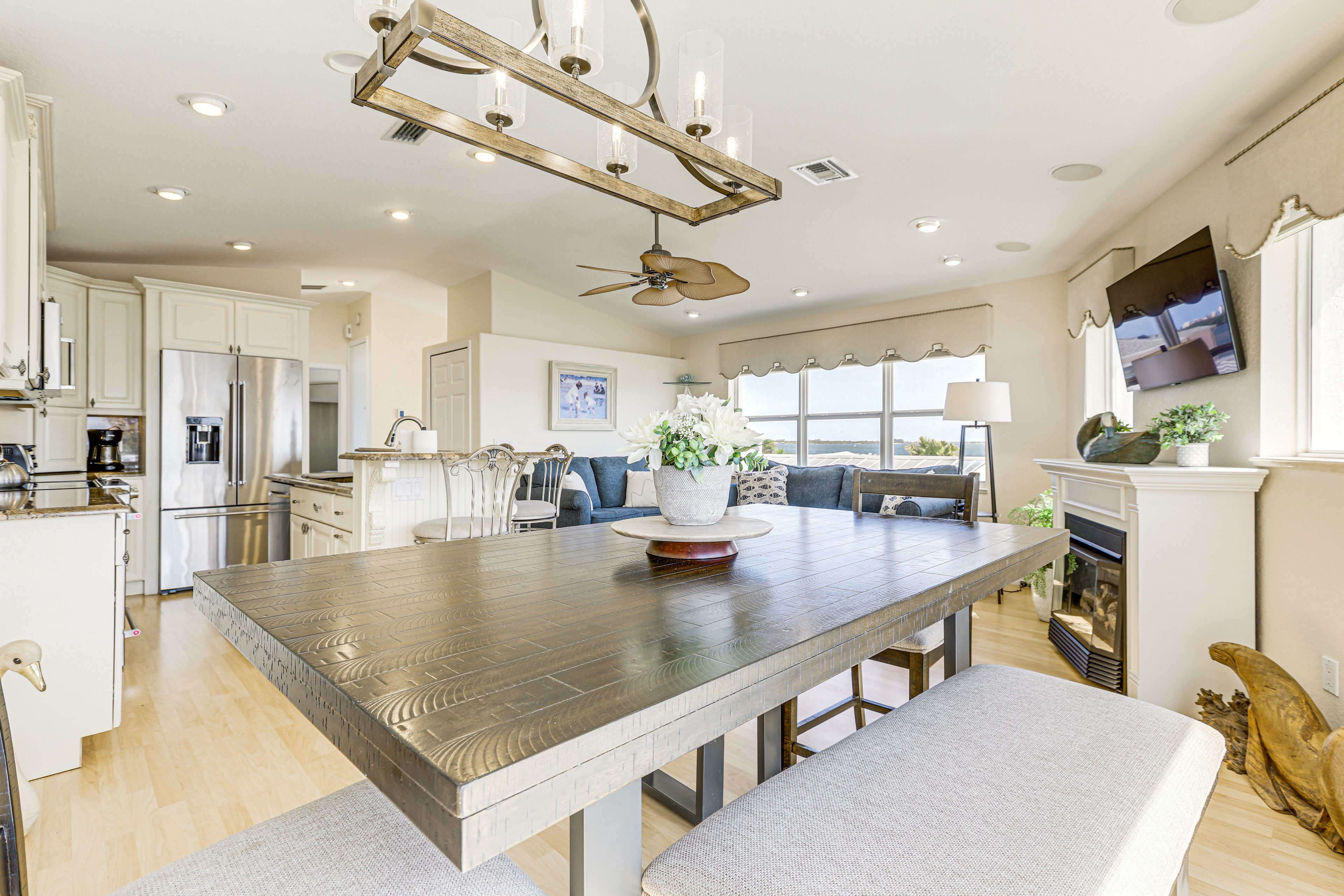 Dining Area | 2nd Floor | Dishware/Flatware