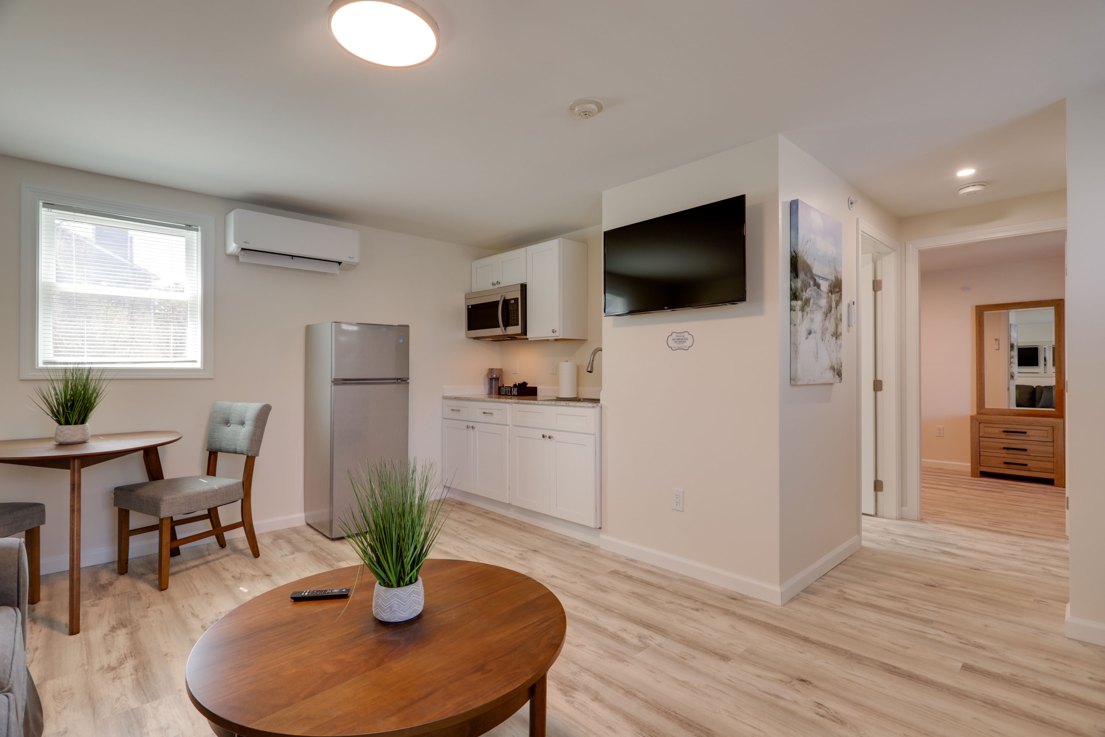 Kitchenette | Keurig | Microwave | Toaster