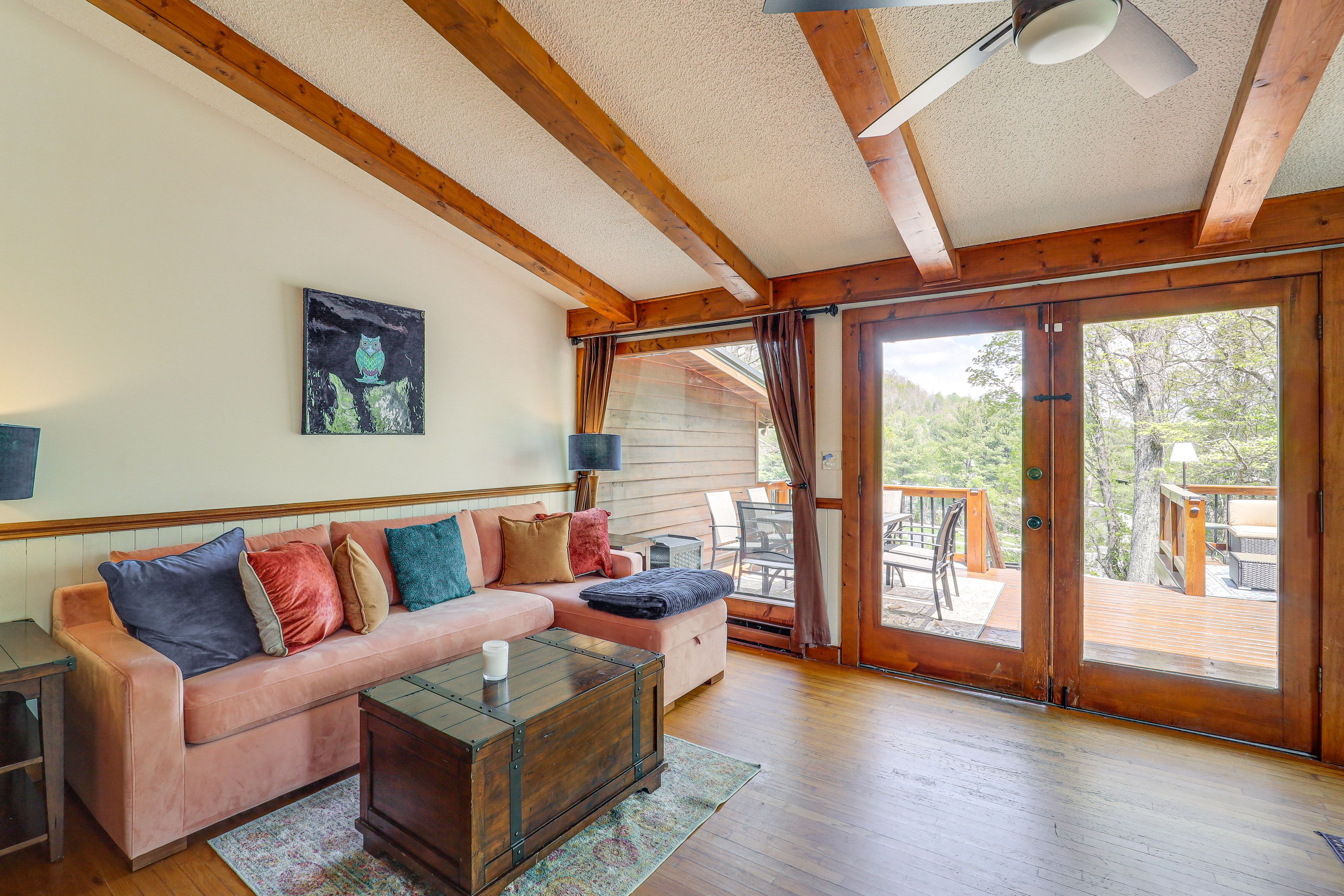 Sitting Room | 1st Floor | Ceiling Fans
