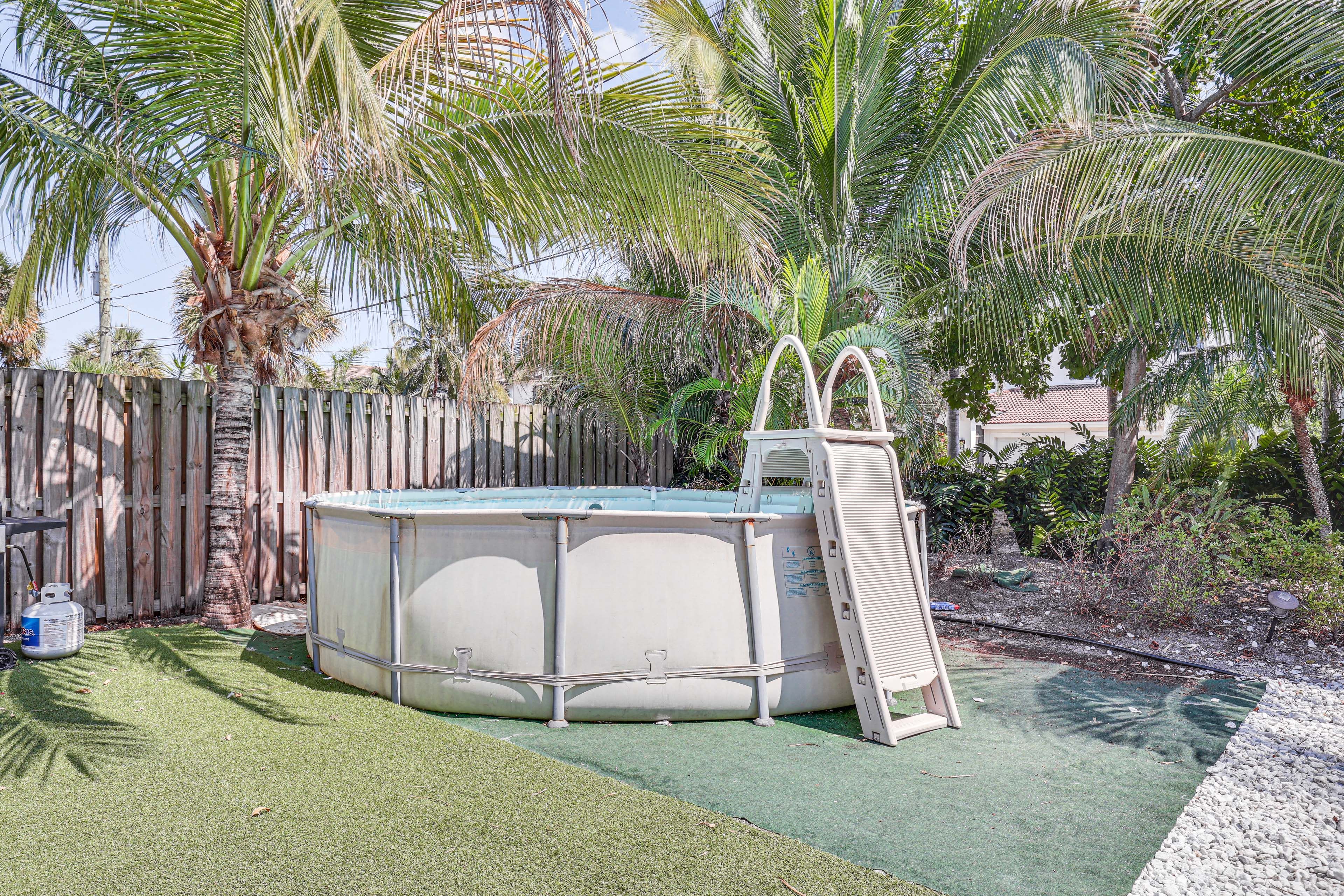 Private Pool | Self Check-In | 0.9 Mi to Las Olas Boulevard