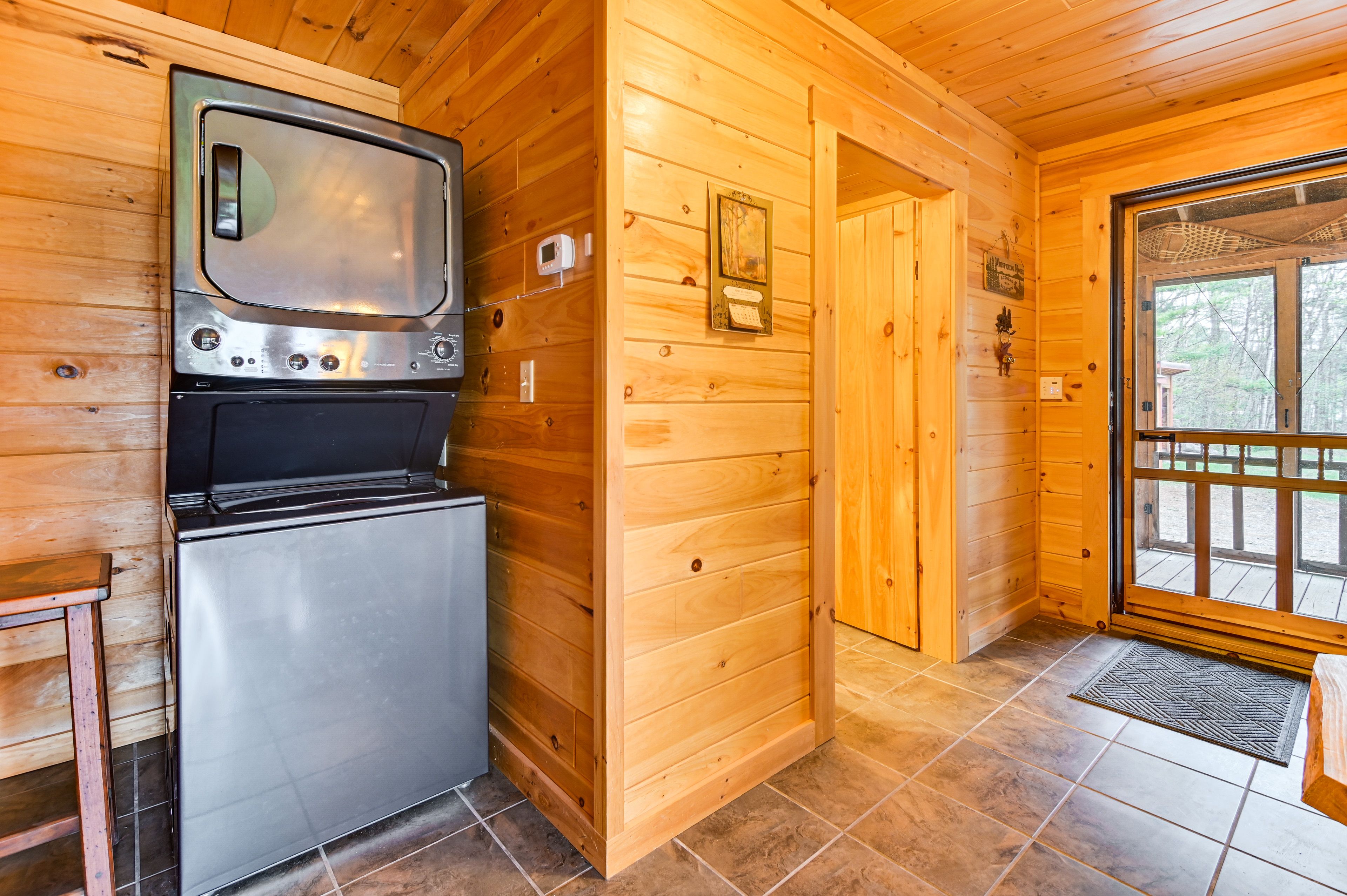 In-Unit Laundry | Detergent | 1st Floor