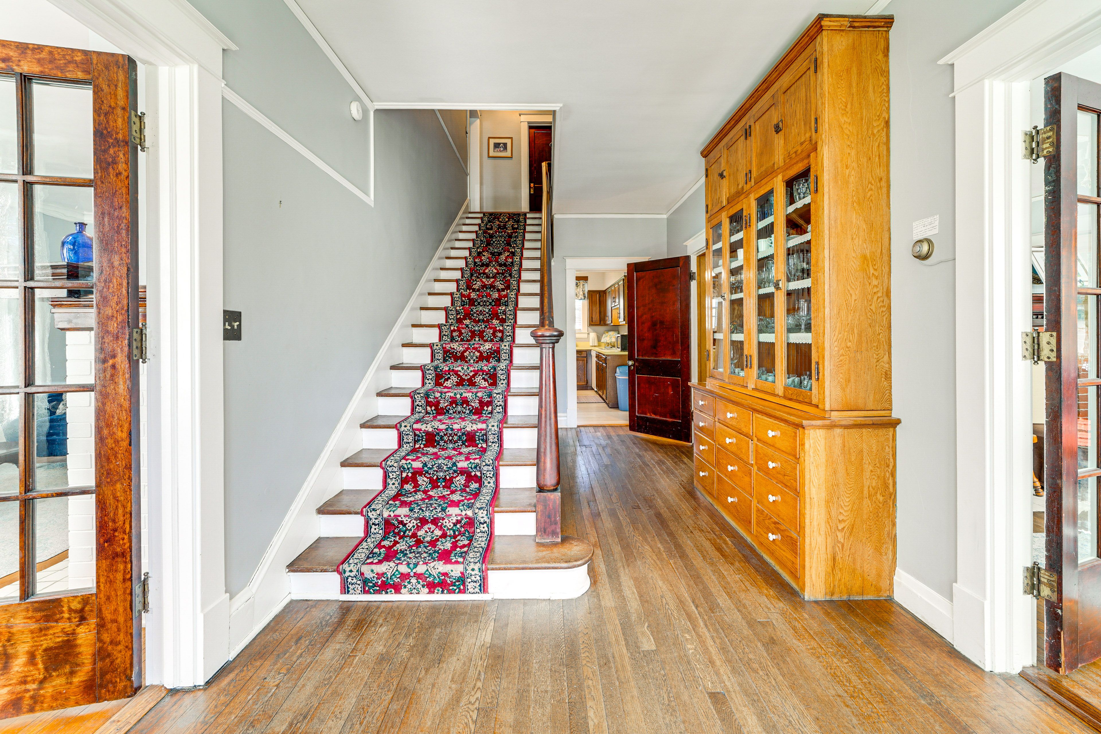 Stairs to 2nd Floor