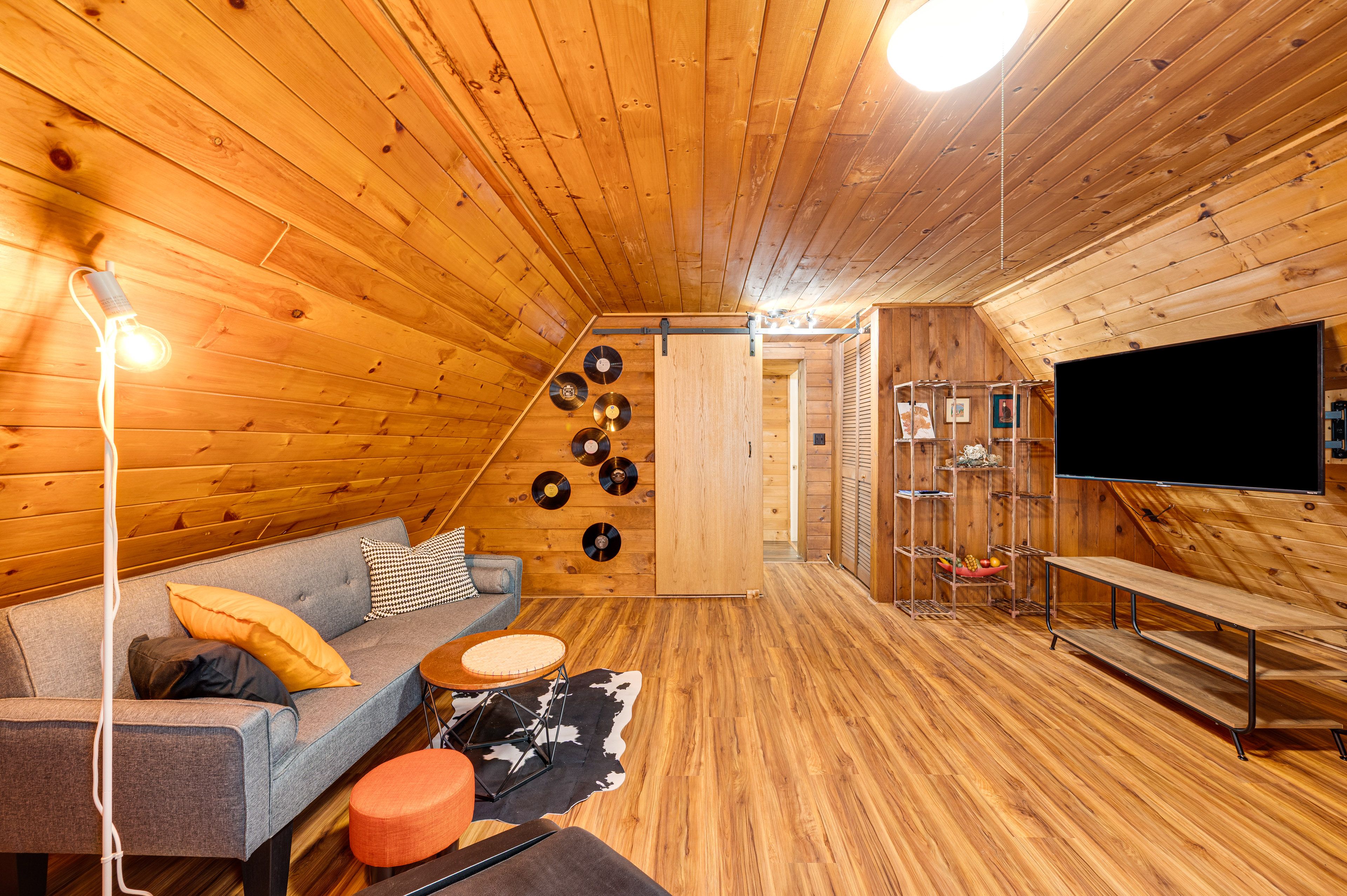 Living Room | 2nd Floor | Full Futon | Smart TV