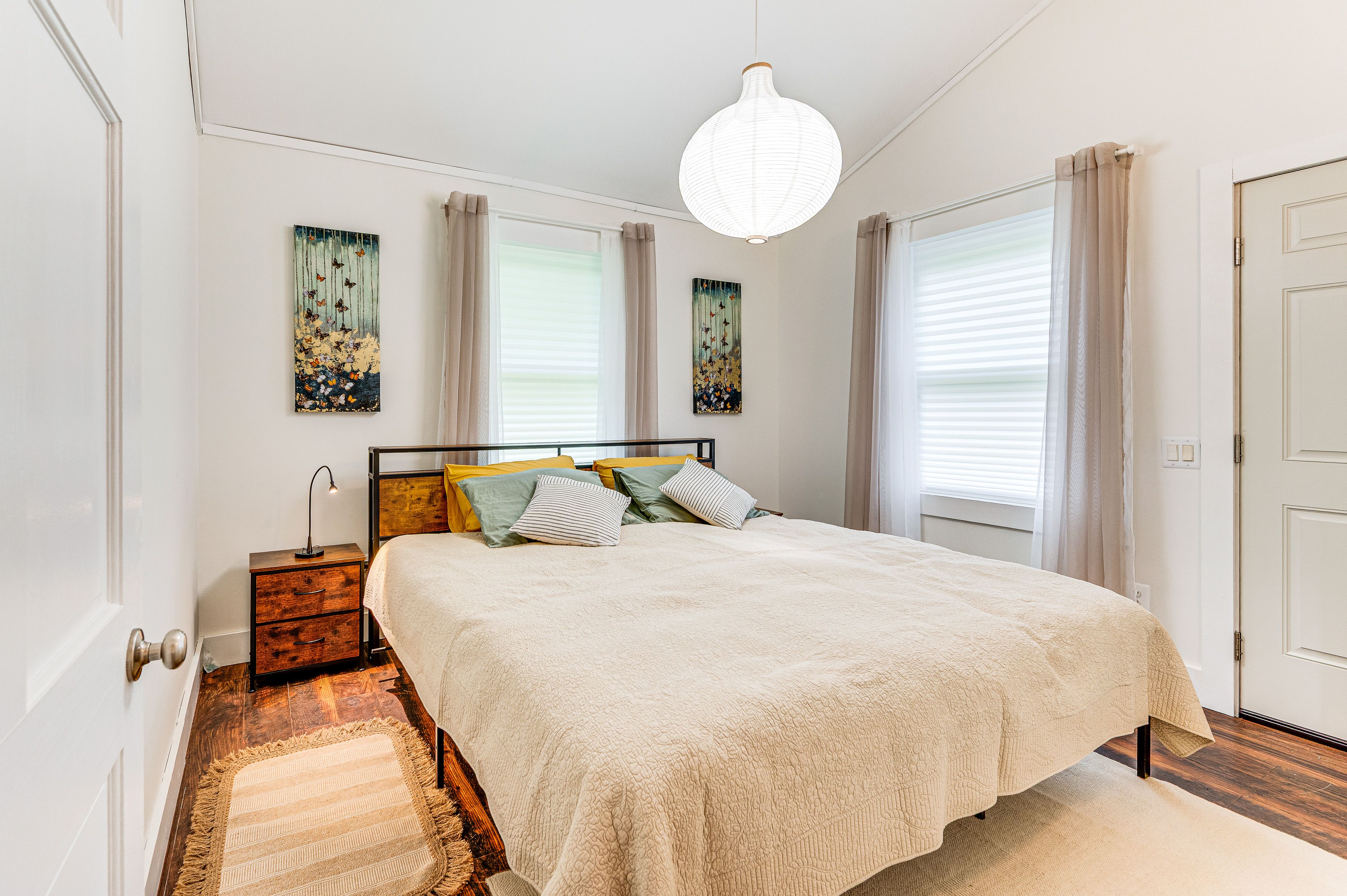 Bedroom 1 | King Bed | 2nd Floor