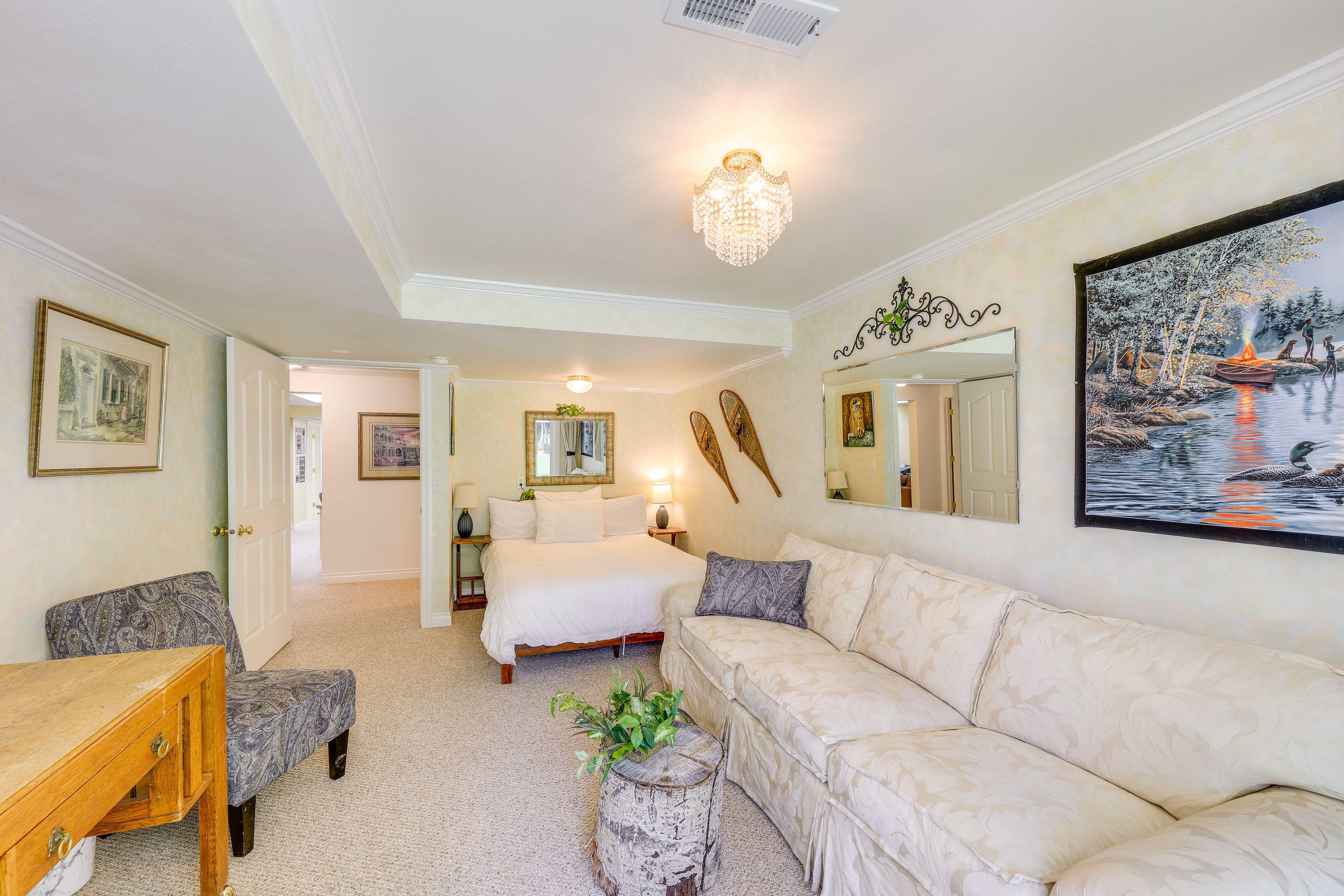 Bedroom 2 | Queen Bed