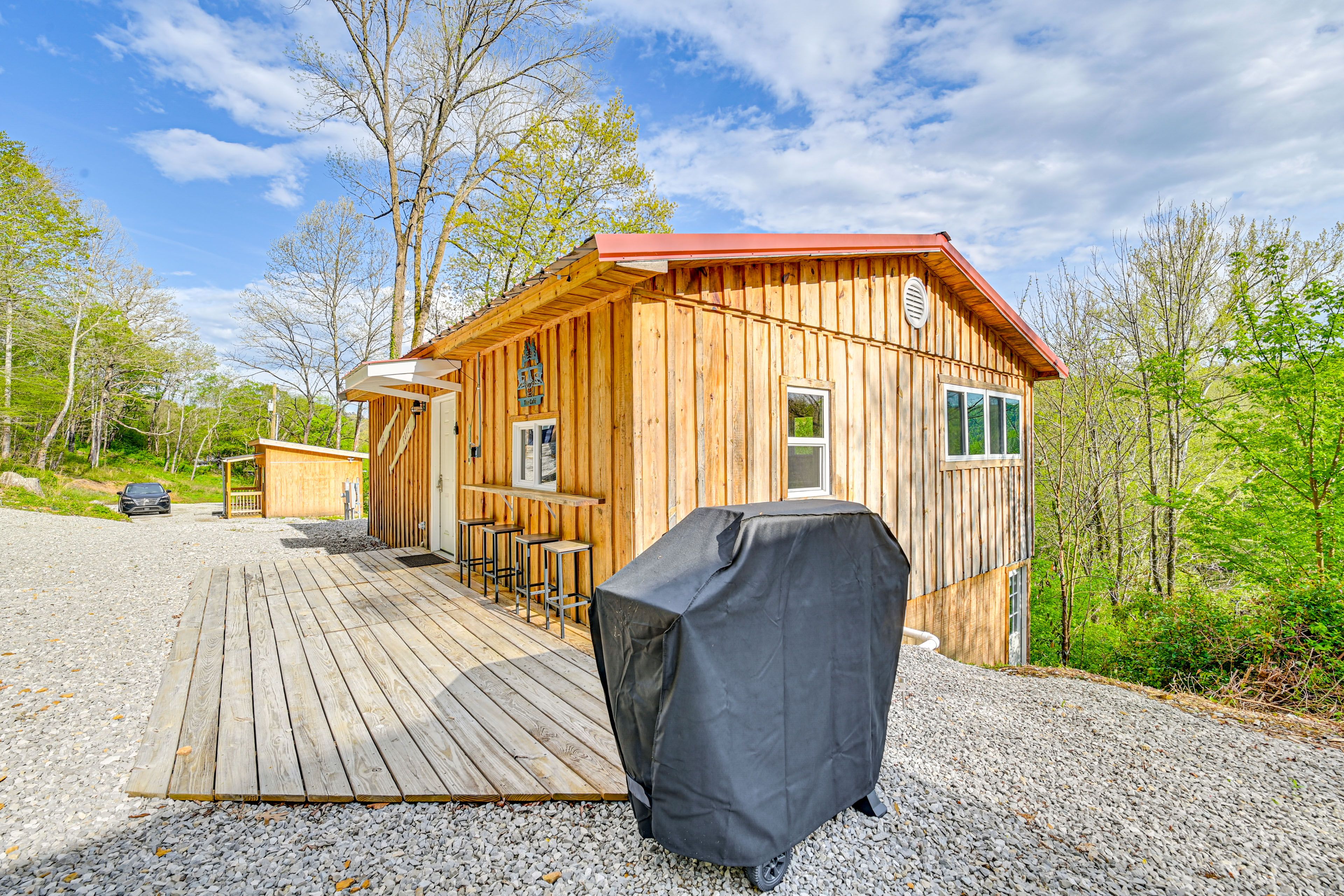 Main Cabin Exterior | Shared Gas Grill