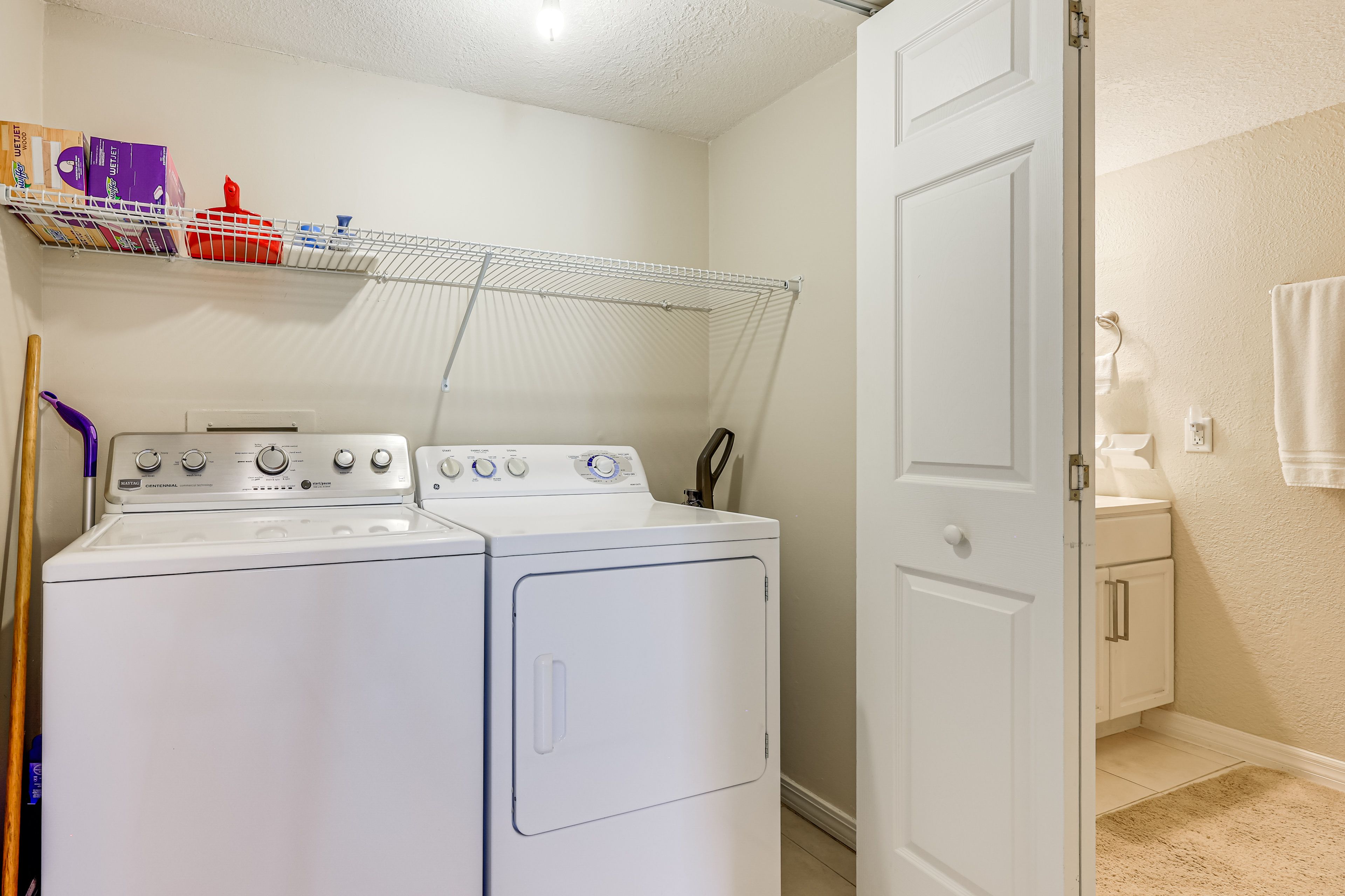 Washer & Dryer