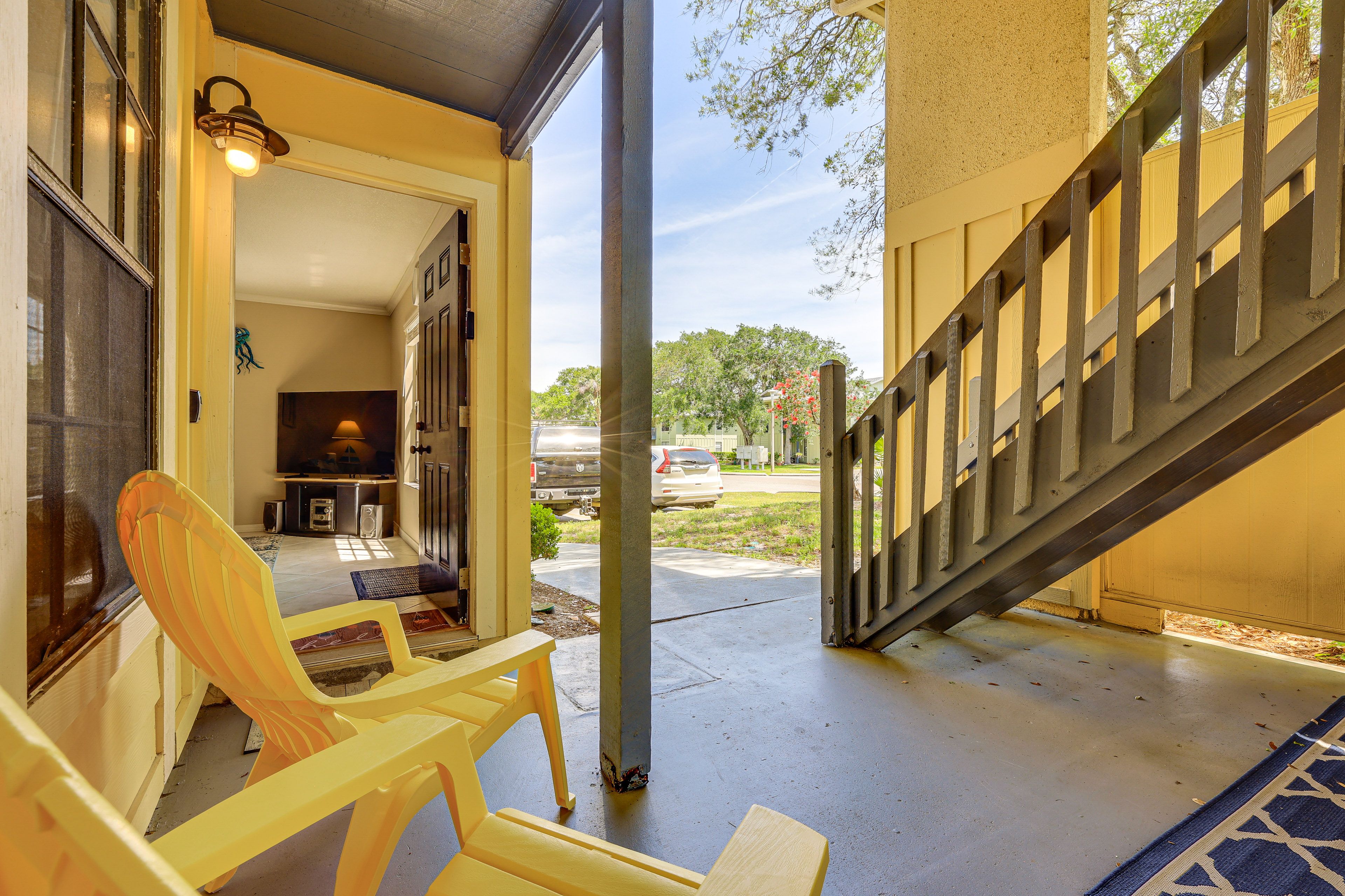 Private Porch | 1st-Floor Unit | 5 Mi to Historic Downtown St. Augustine