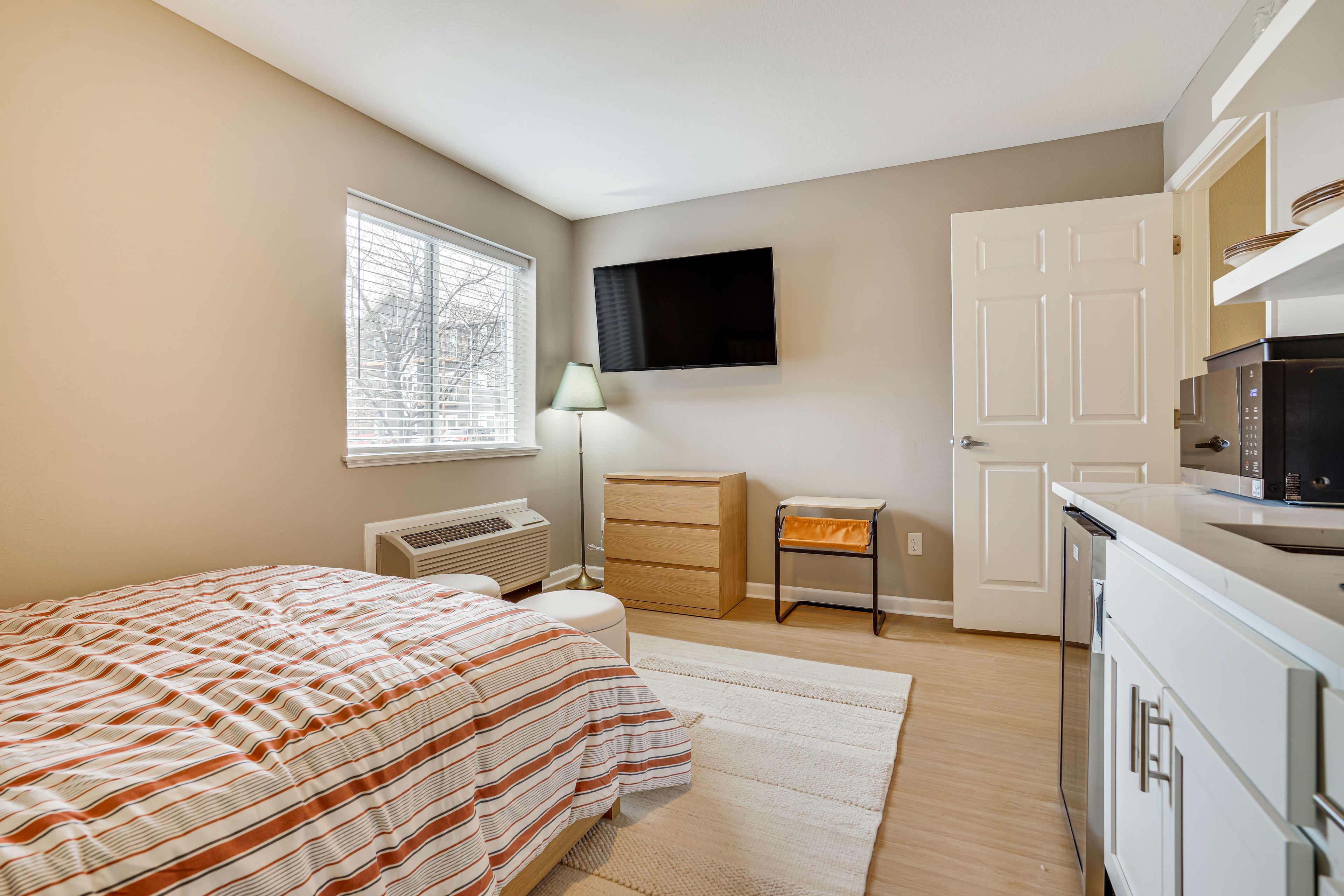 Studio | Smart TV | Free WiFi