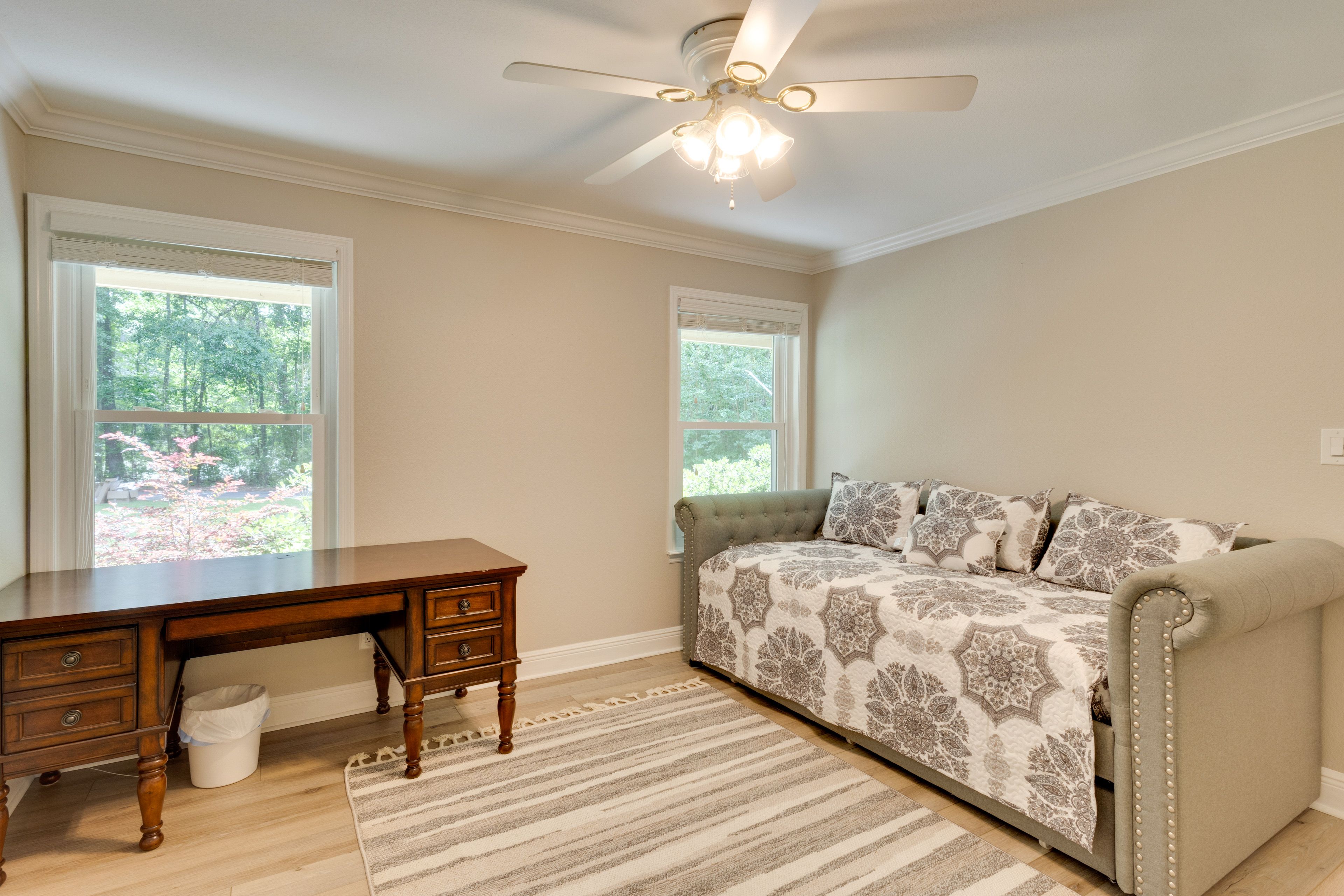 Bedroom 2 | Twin Daybed w/ Twin Trundle | 1st Floor