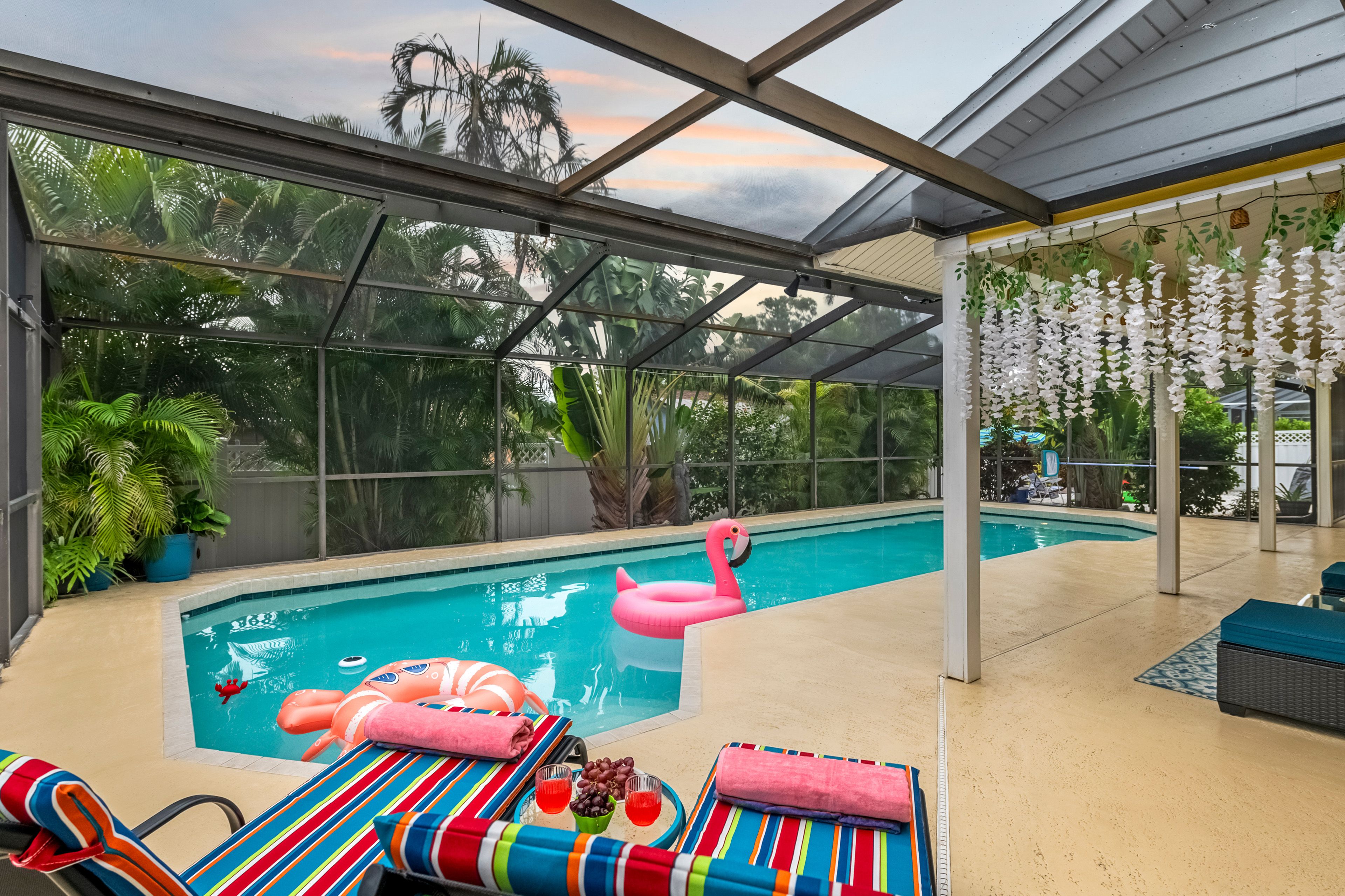 Pool & Lanai
