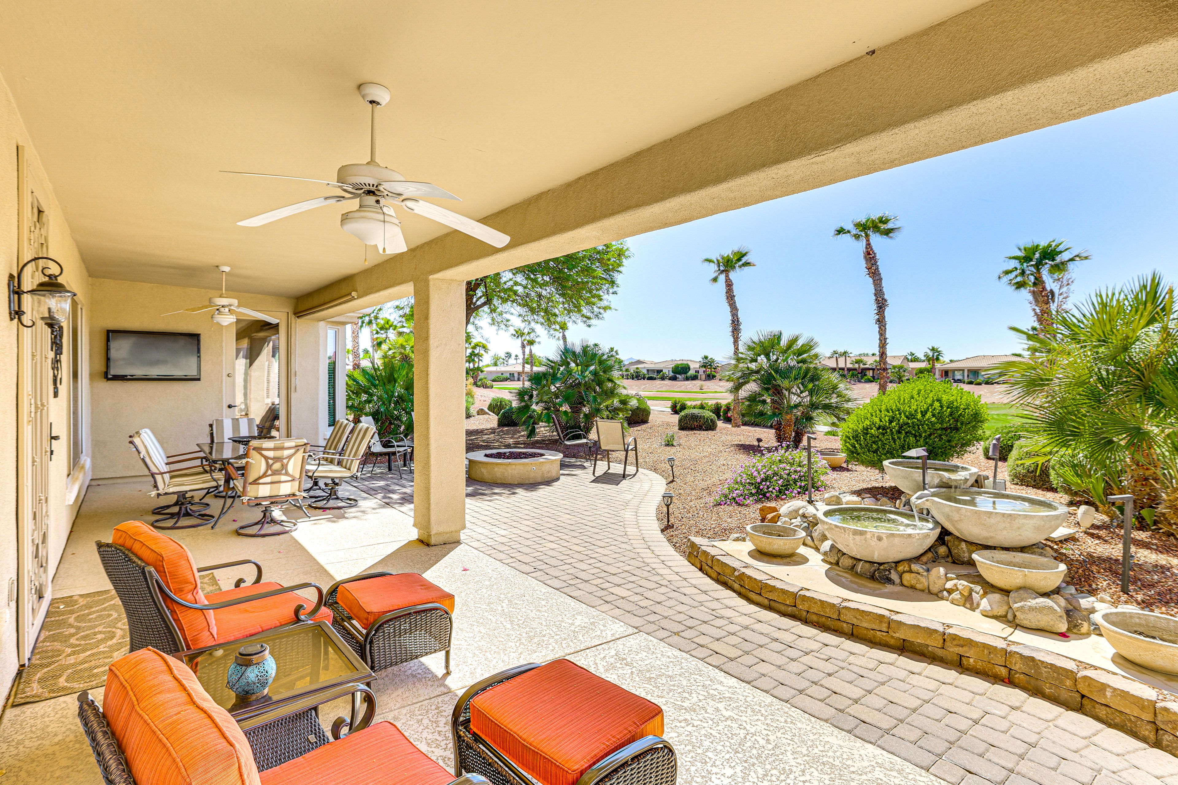Sun City West Vacation Rental | 2BR | 2BA | 1,700 Sq Ft | 1 Step to Enter