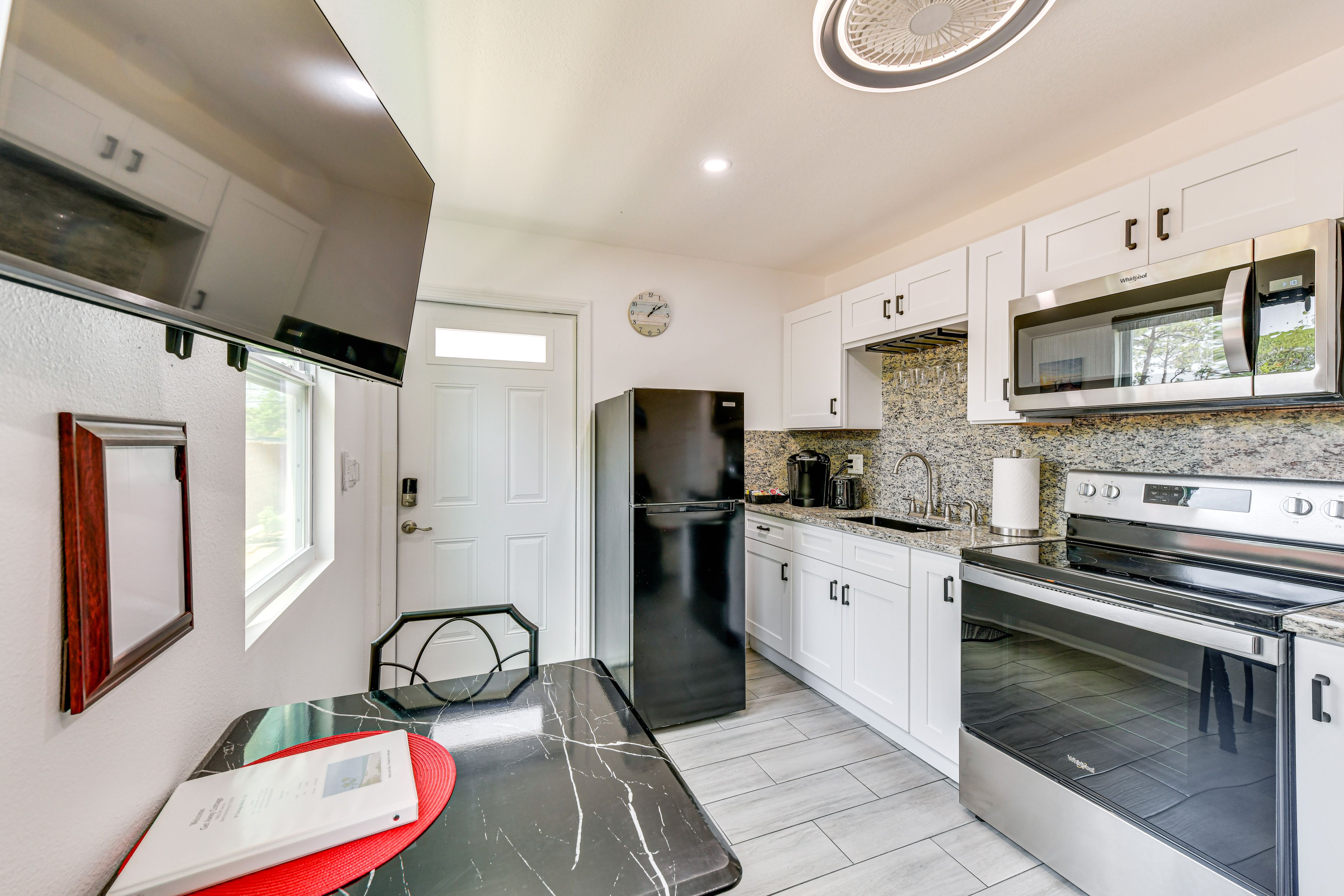 Dining Area | Dishware/Flatware | Trash Bags/Paper Towels