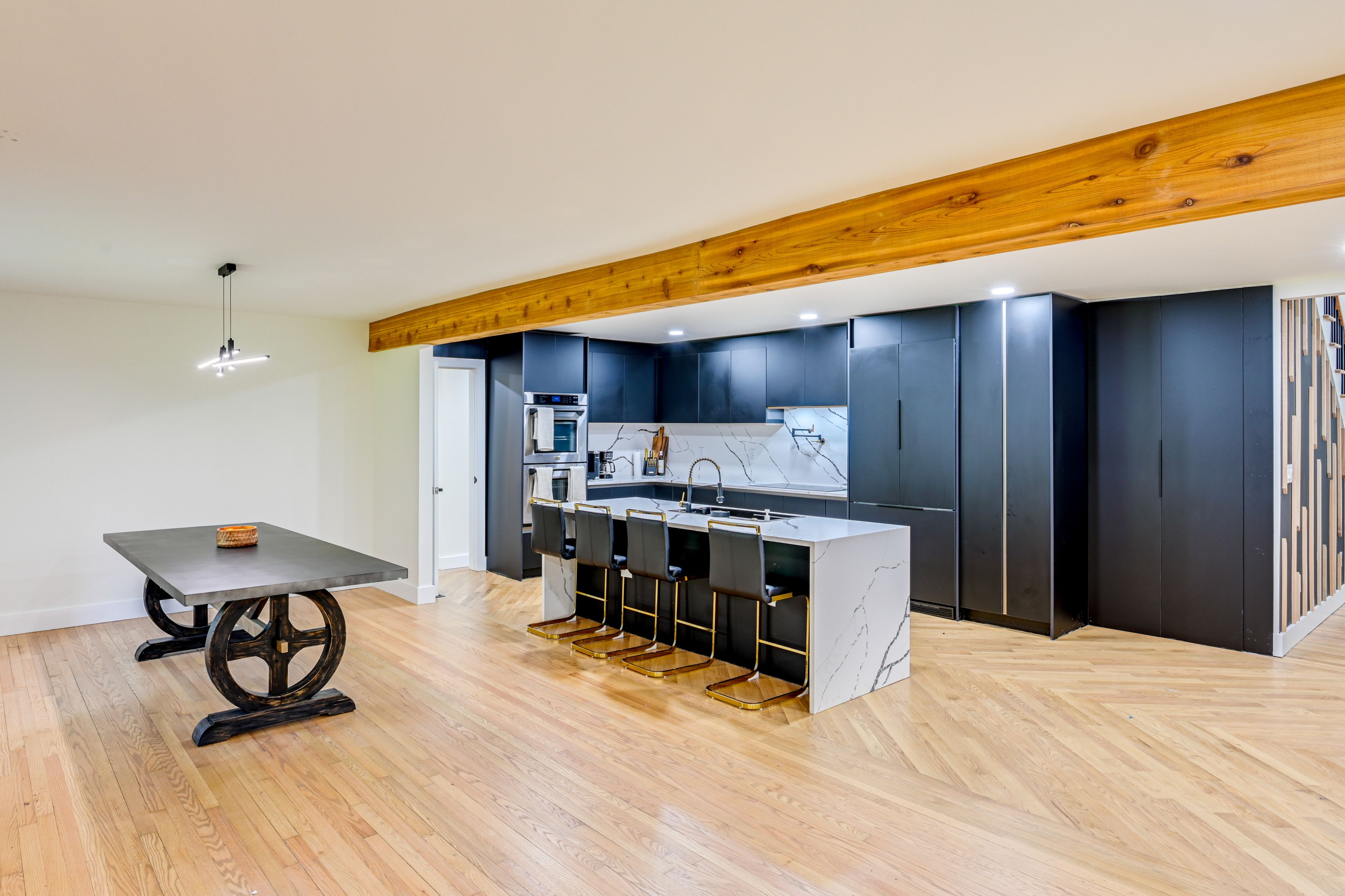 Kitchen | Stove | Dishwasher | 1st Floor