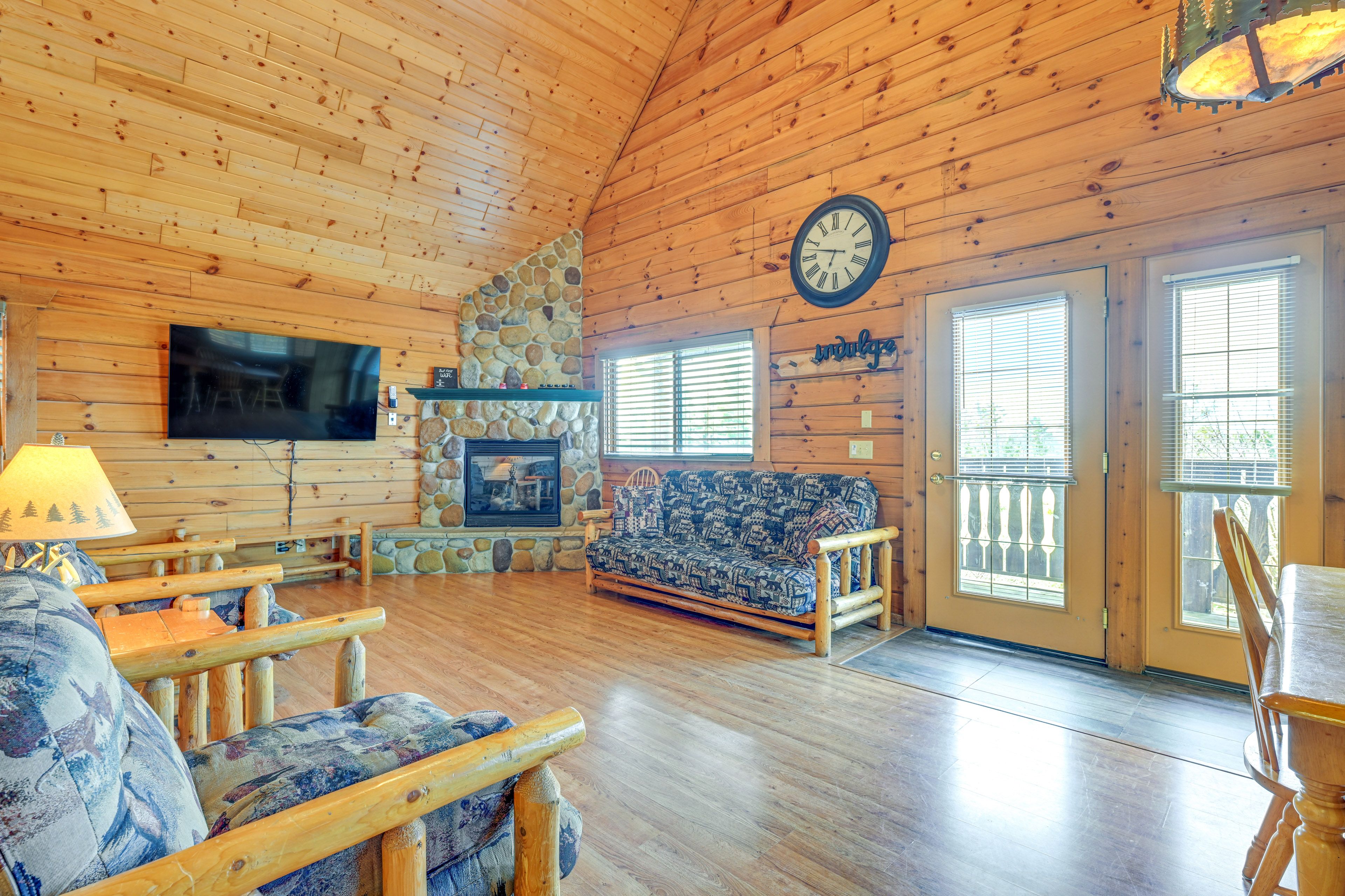 Warrens Vacation Rental | 5BR | 3BA | Stairs Required | 2,200 Sq Ft