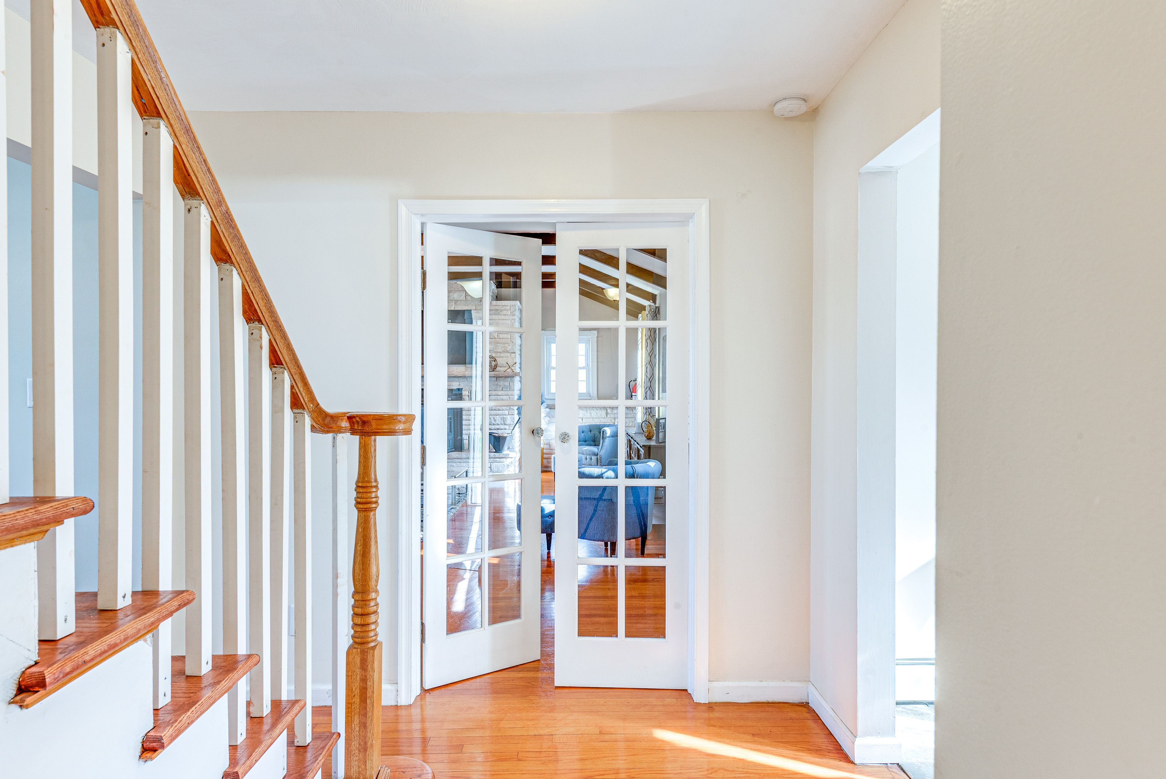 Stairs to 2nd Floor