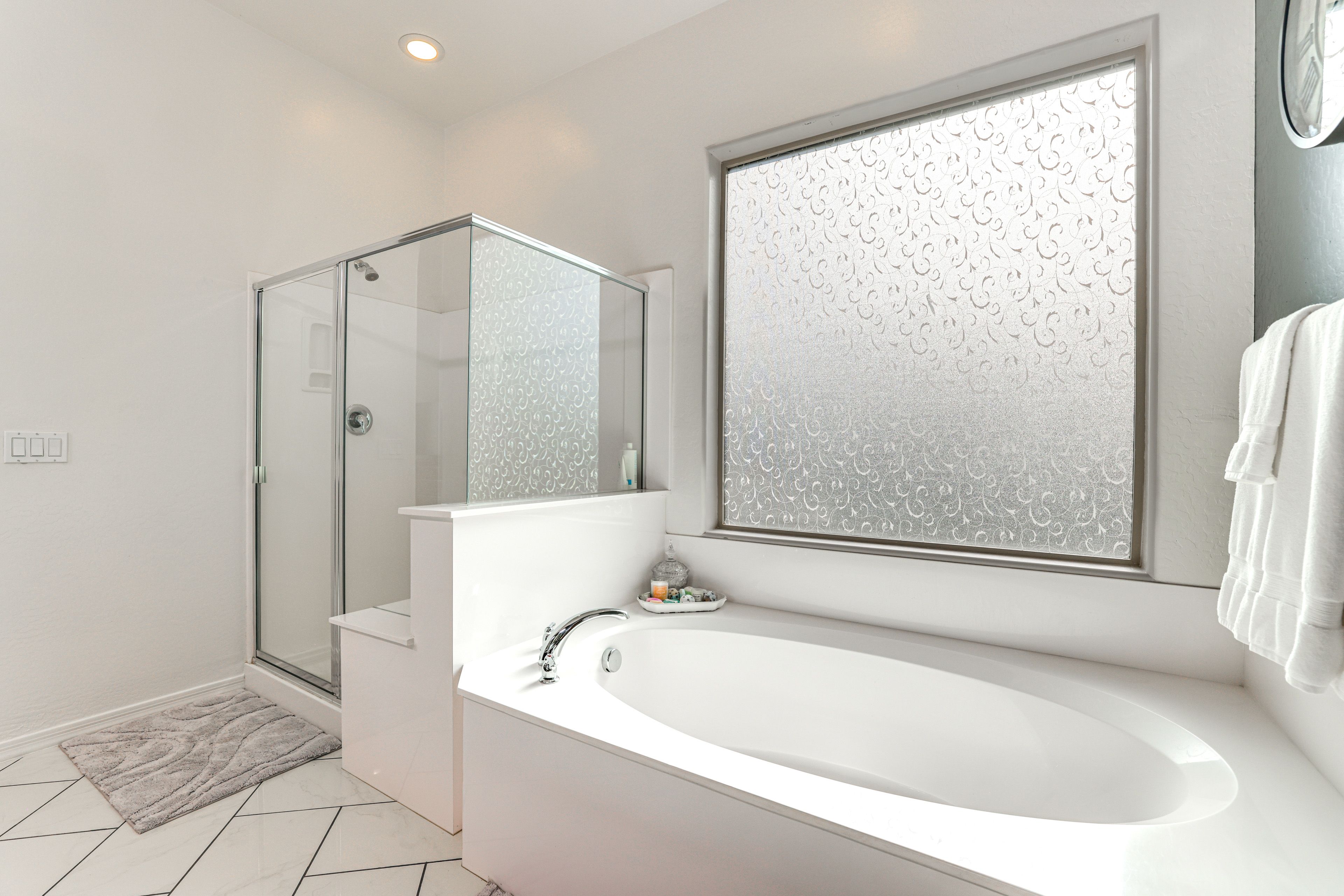 En-Suite Bathroom | Towels Provided