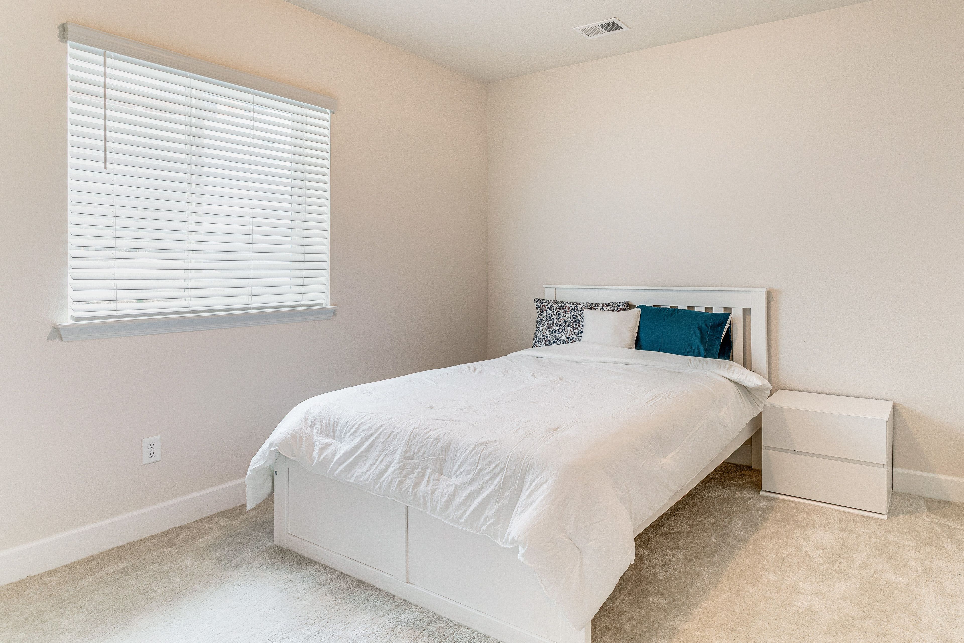 Bedroom 1 | Queen Bed | Linens Provided
