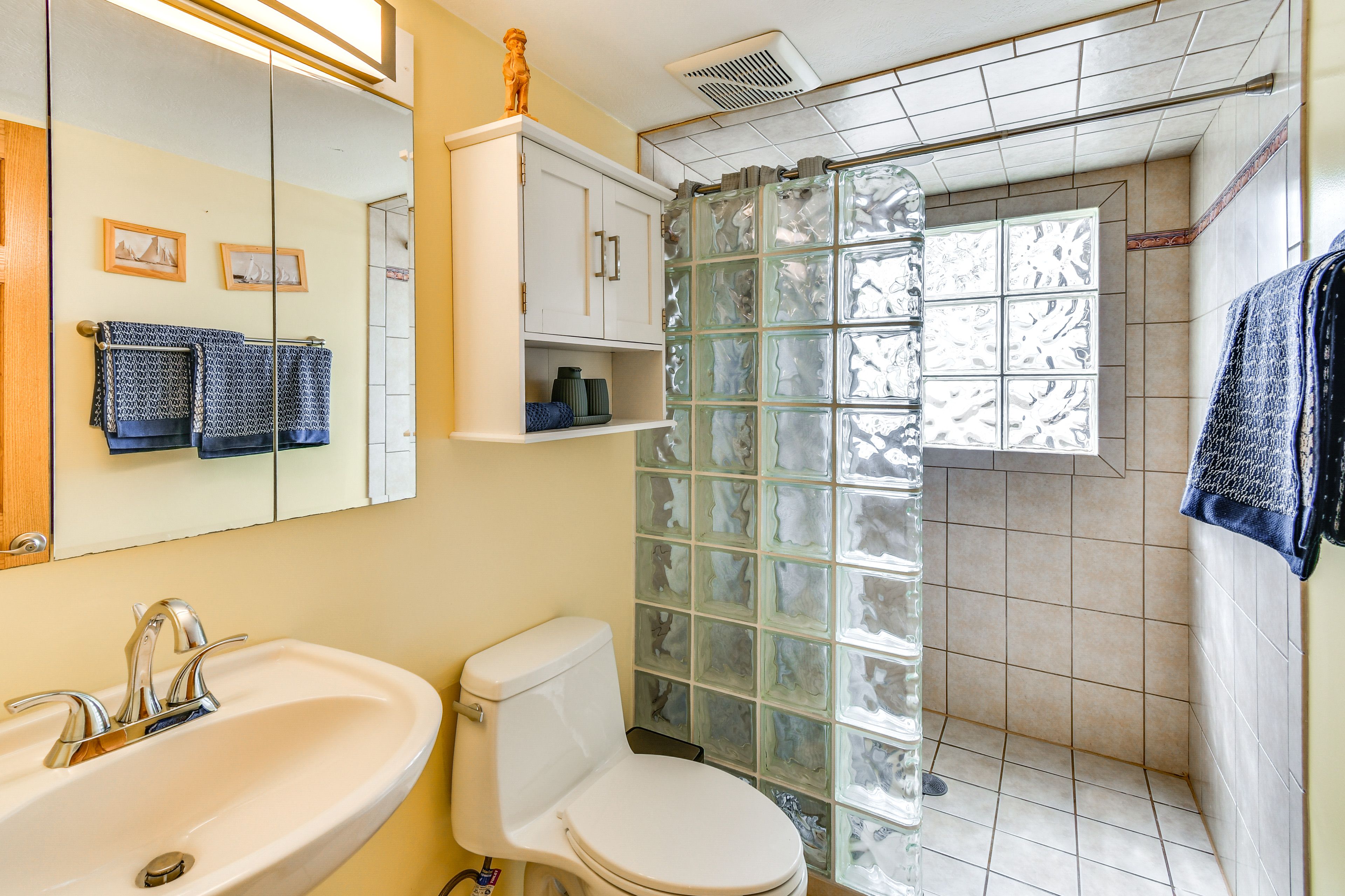 Full Bathroom | Basement