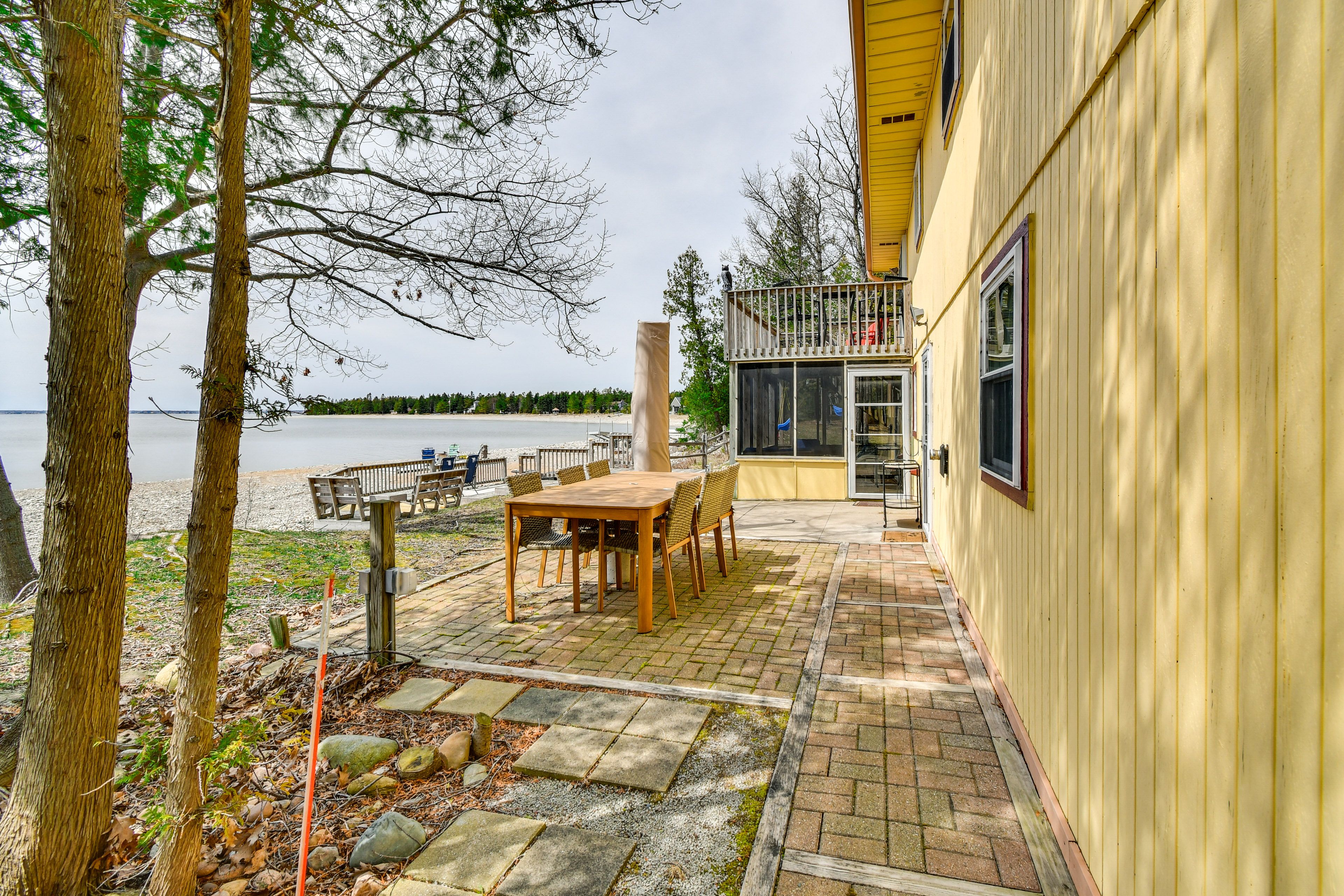 Cottage Exterior | Furnished Patio | Dining Area