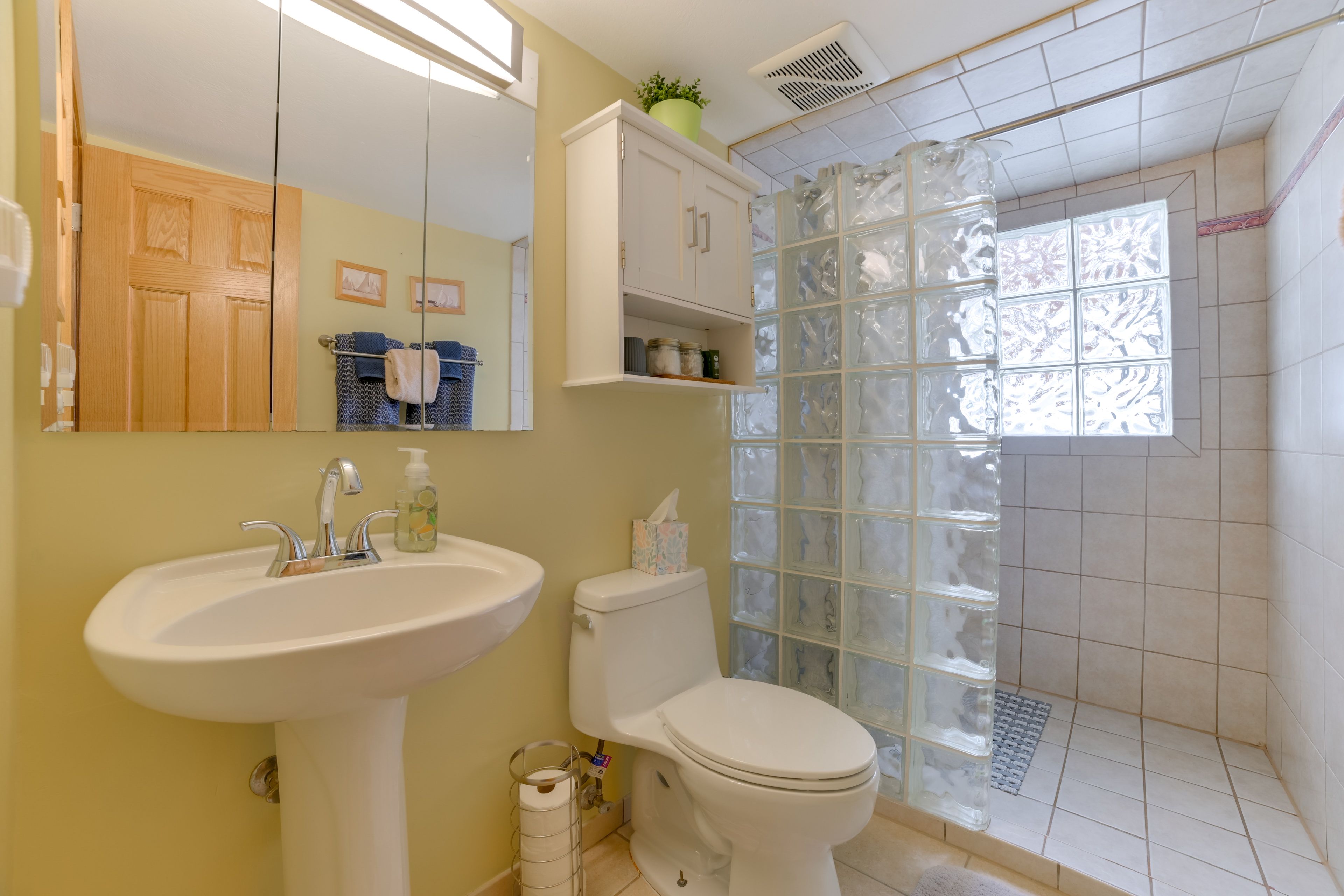 Full Bathroom | Basement