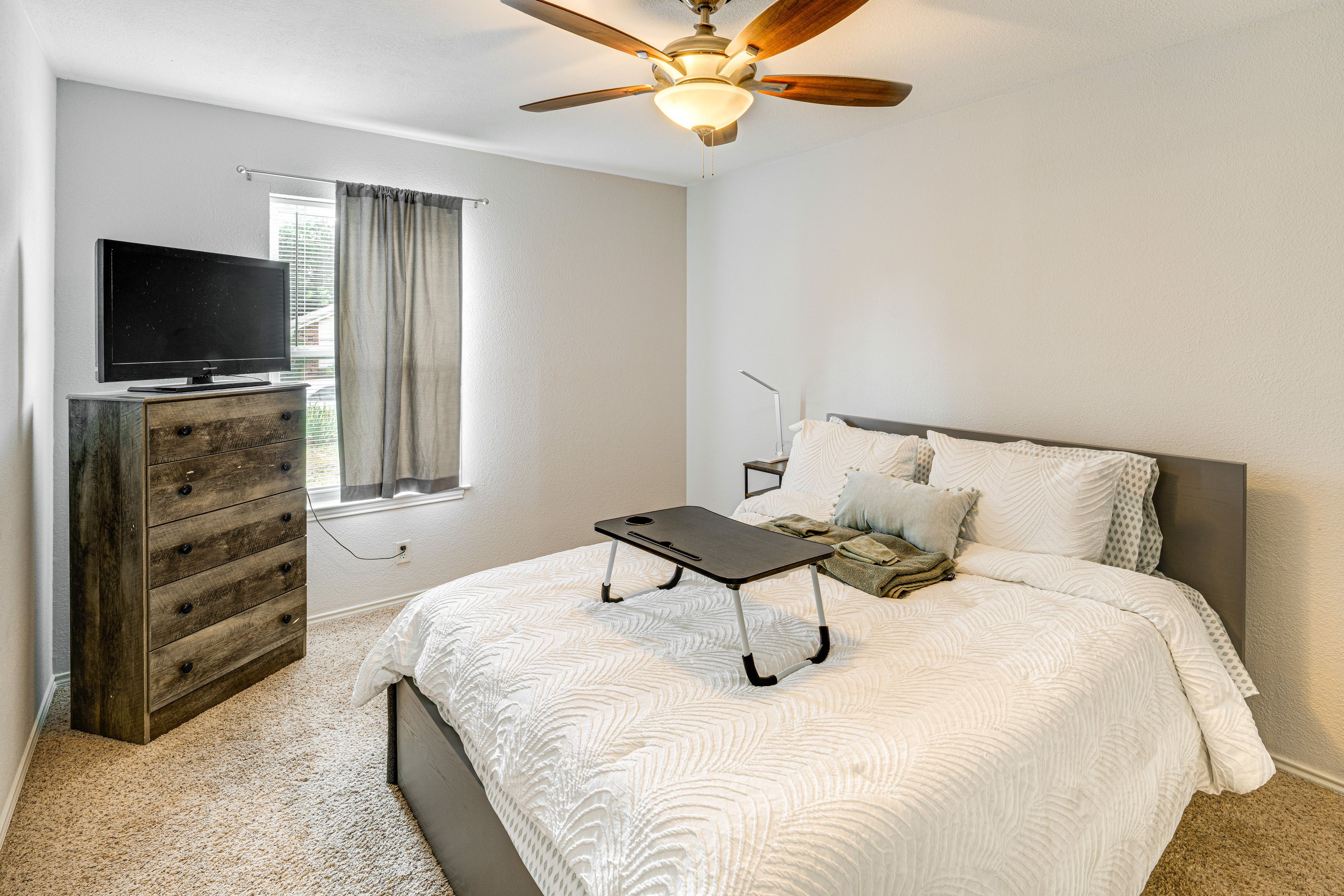 Bedroom 1 | Queen Bed | Linens Provided