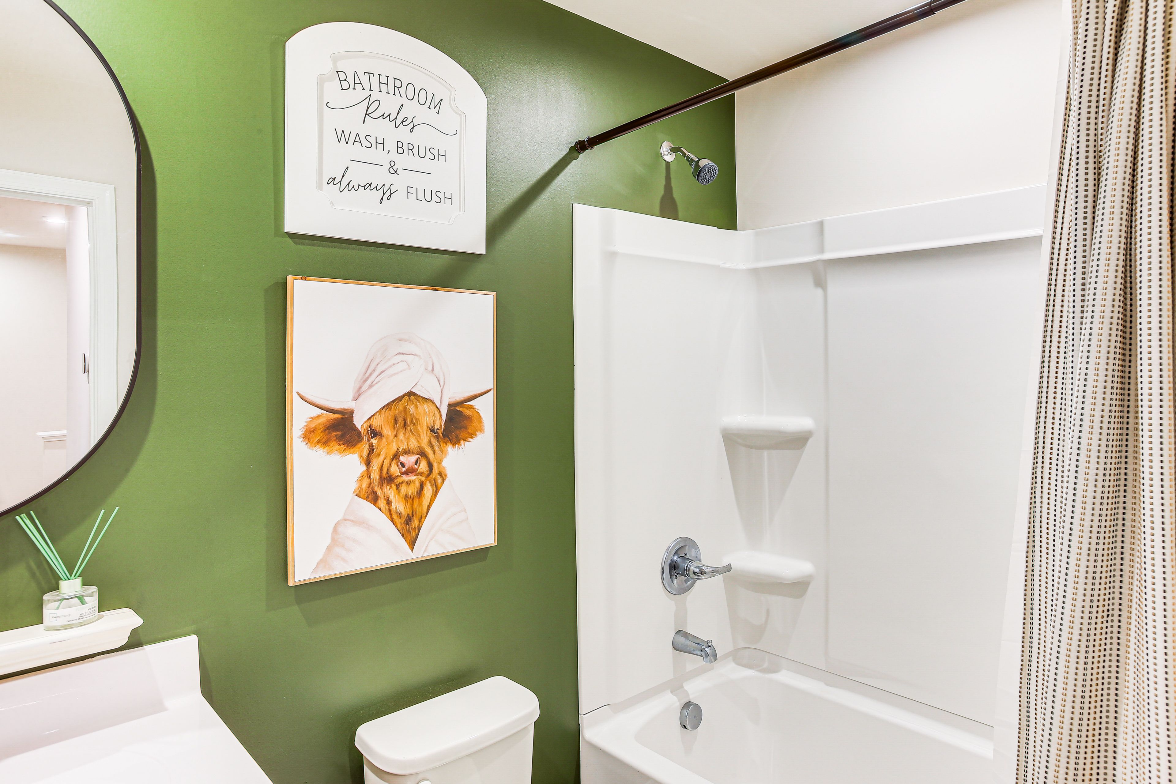 Bathroom | Towels Provided | 1st Floor