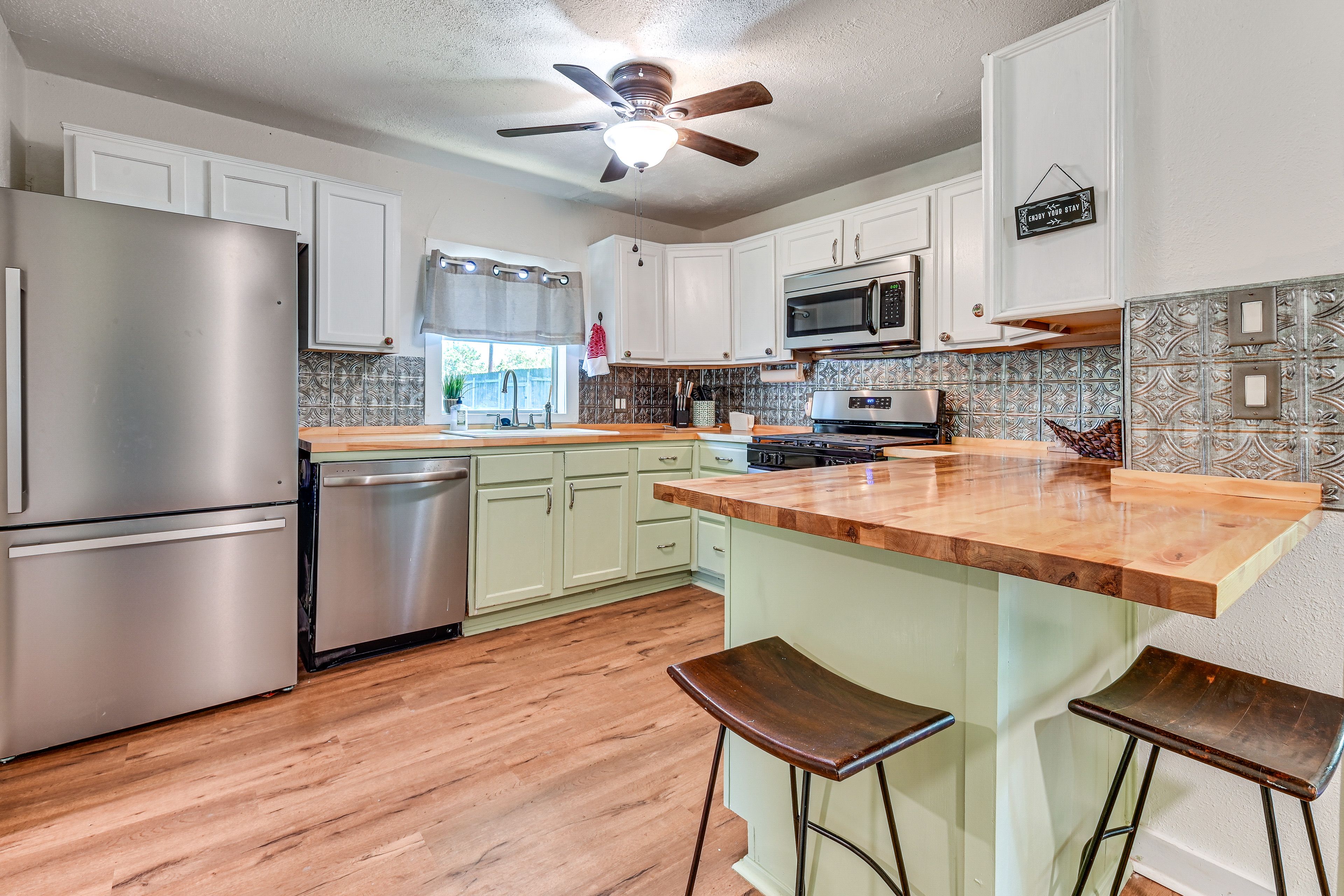 Kitchen | Cooking Basics | Drip Coffee Maker | Breakfast Bar