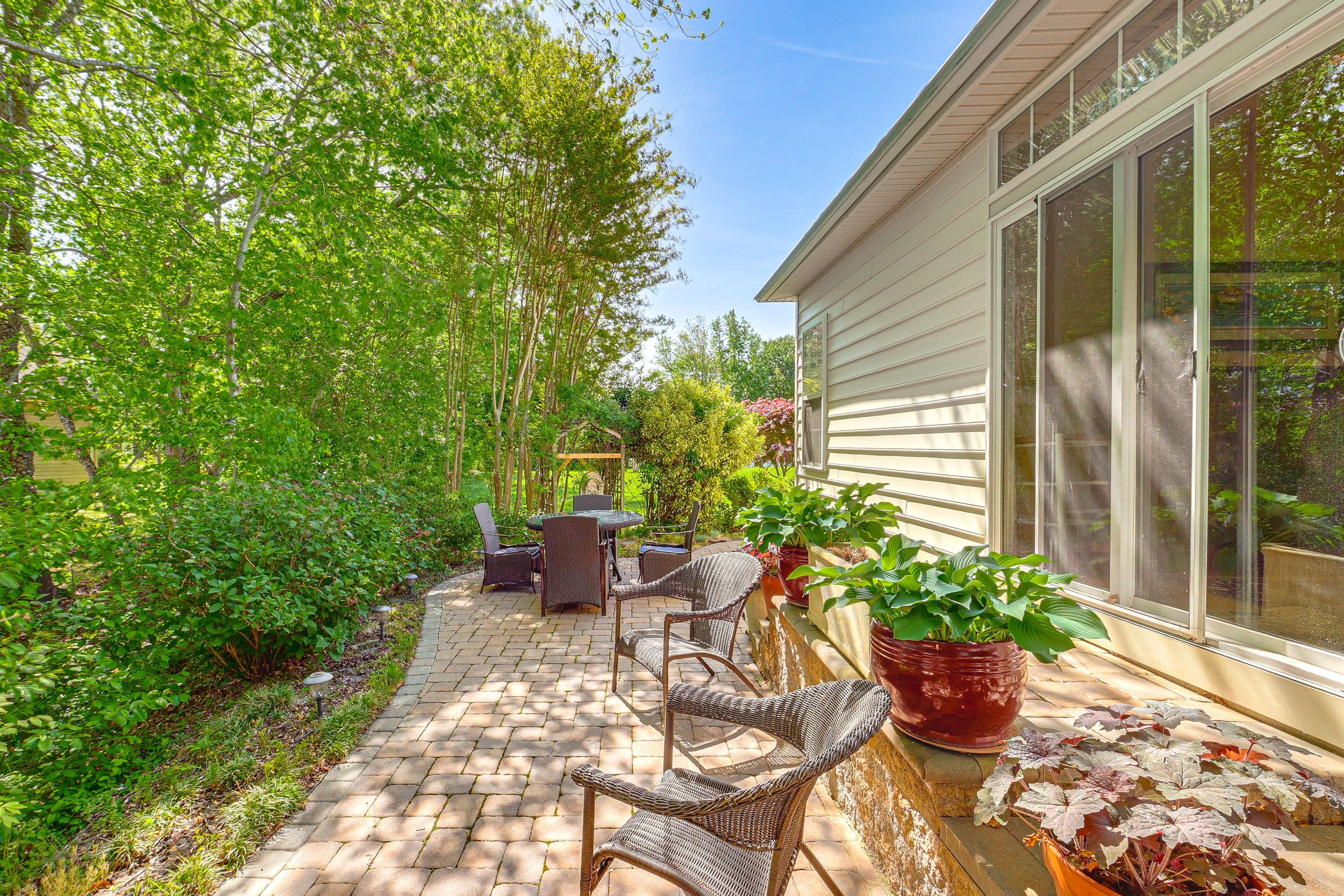 Ocean View Vacation Rental | 4BR | 3BA | 2,636 Sq Ft | 2 Steps to Enter