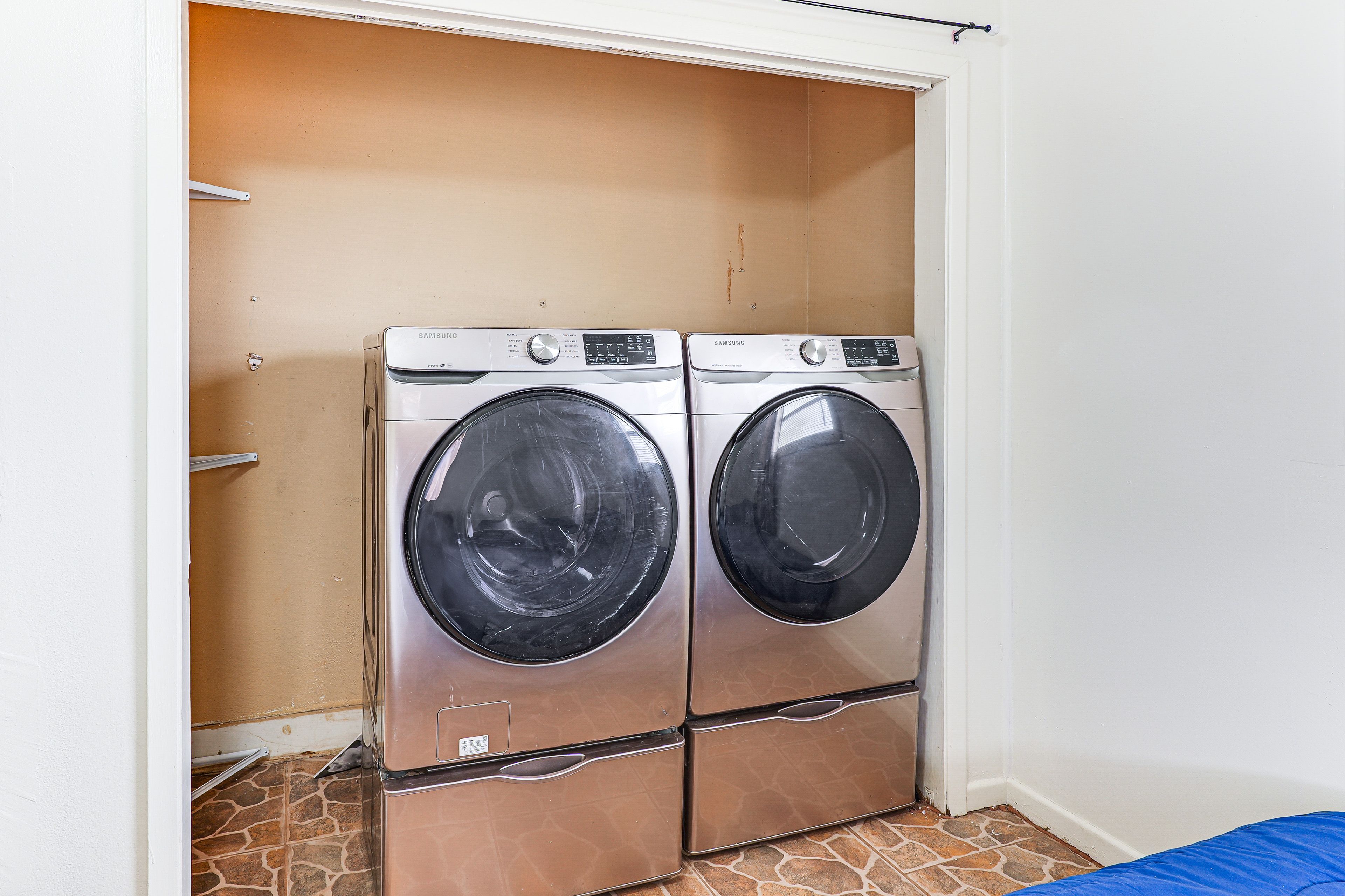 In-Unit Laundry