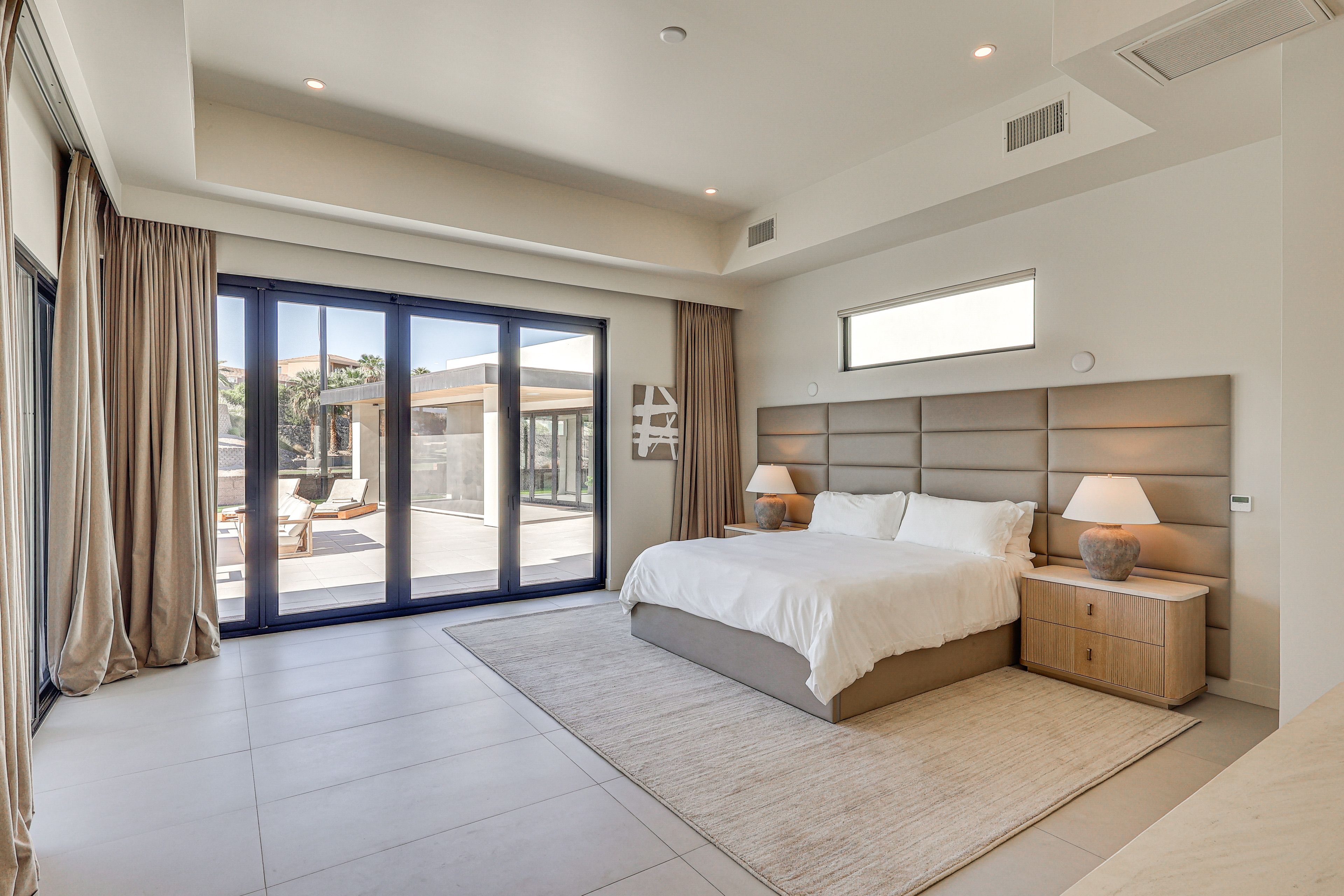 Bedroom 2 | King Bed | En-Suite Bathroom
