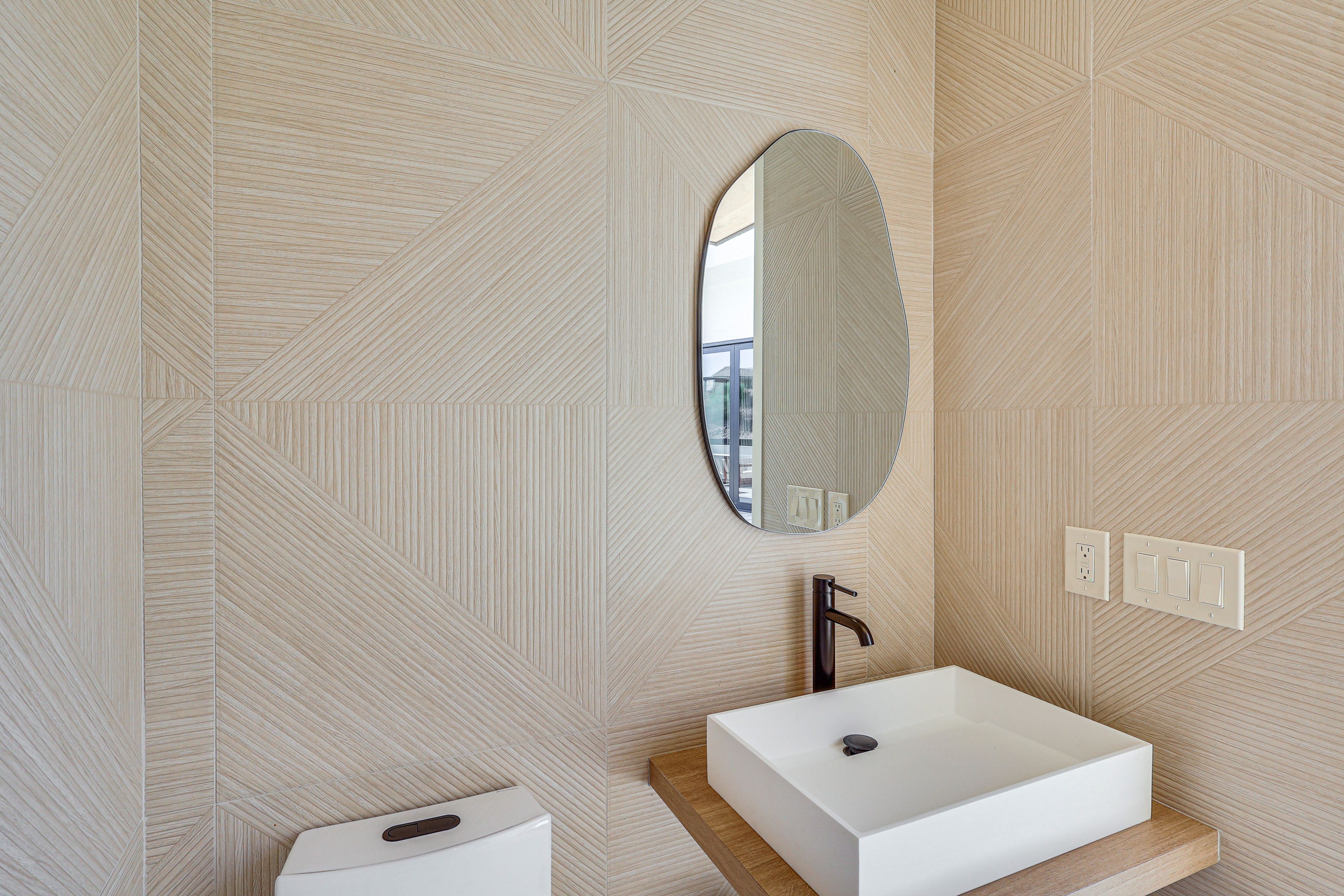 Outdoor Half Bathroom