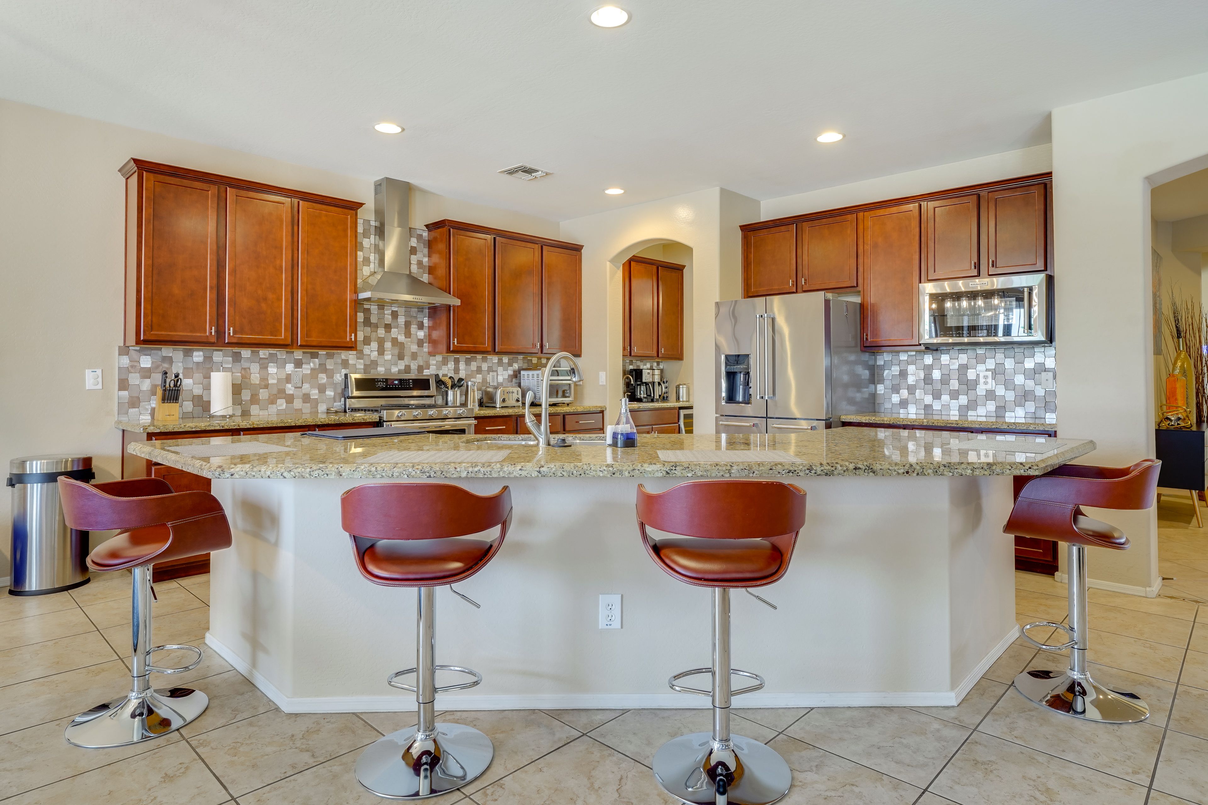 Kitchen | Cooking Basics | Coffee Maker | Wet Bar