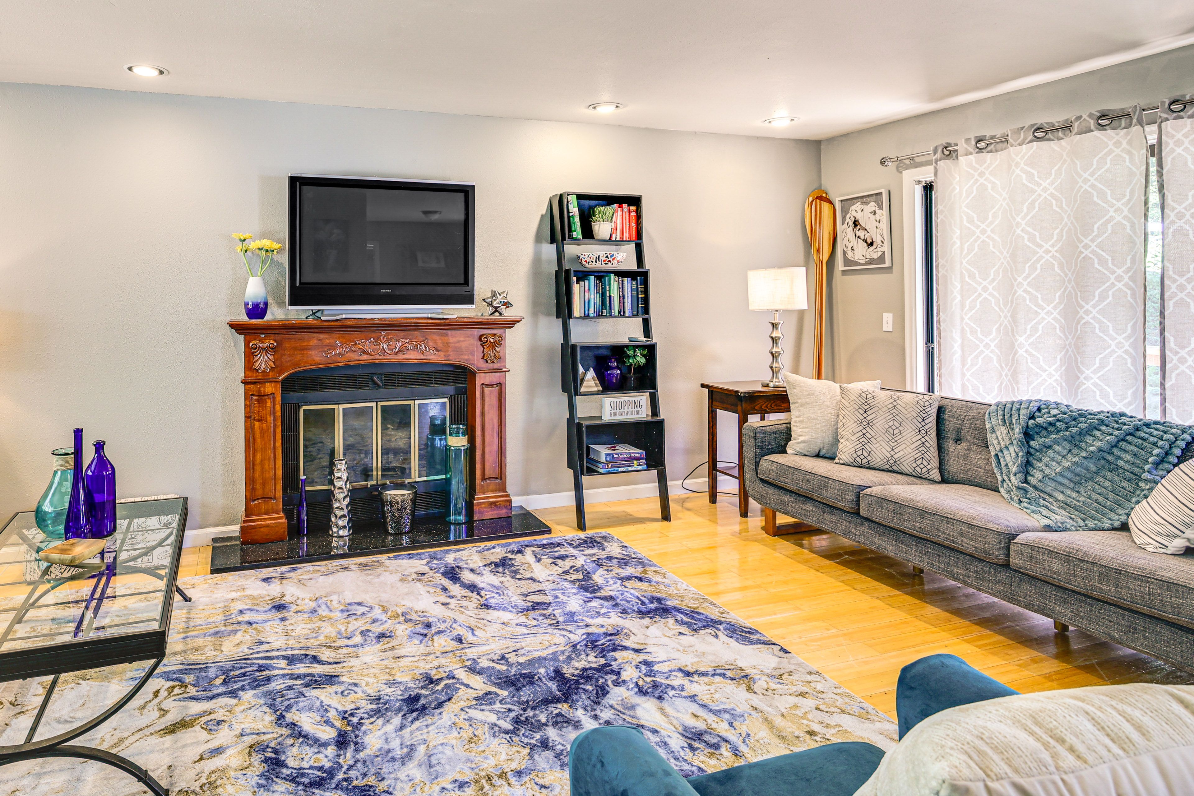 Living Room | 1st Floor | Books/Board Games